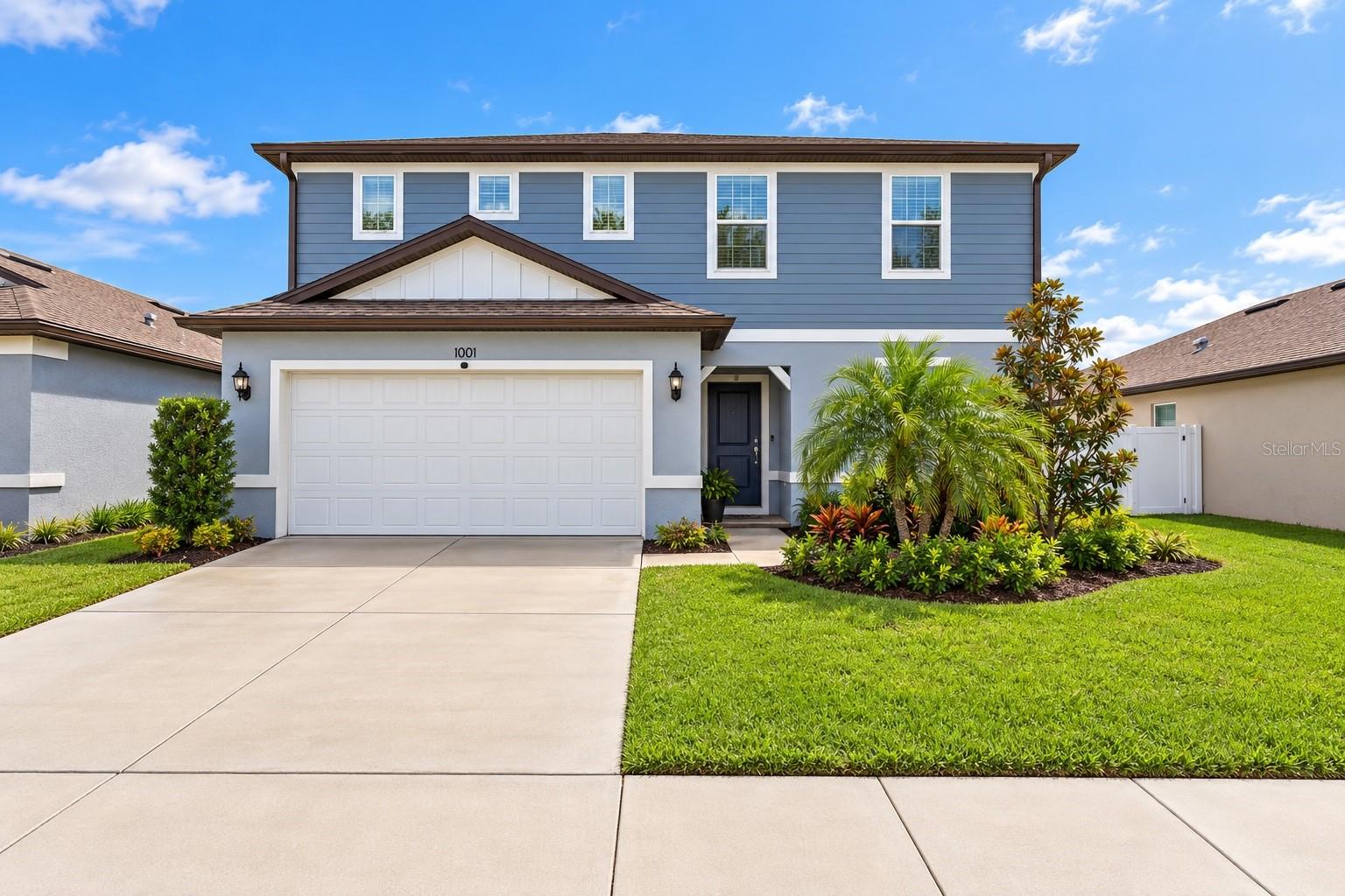1001 SWAYING SAWGRASS AVE