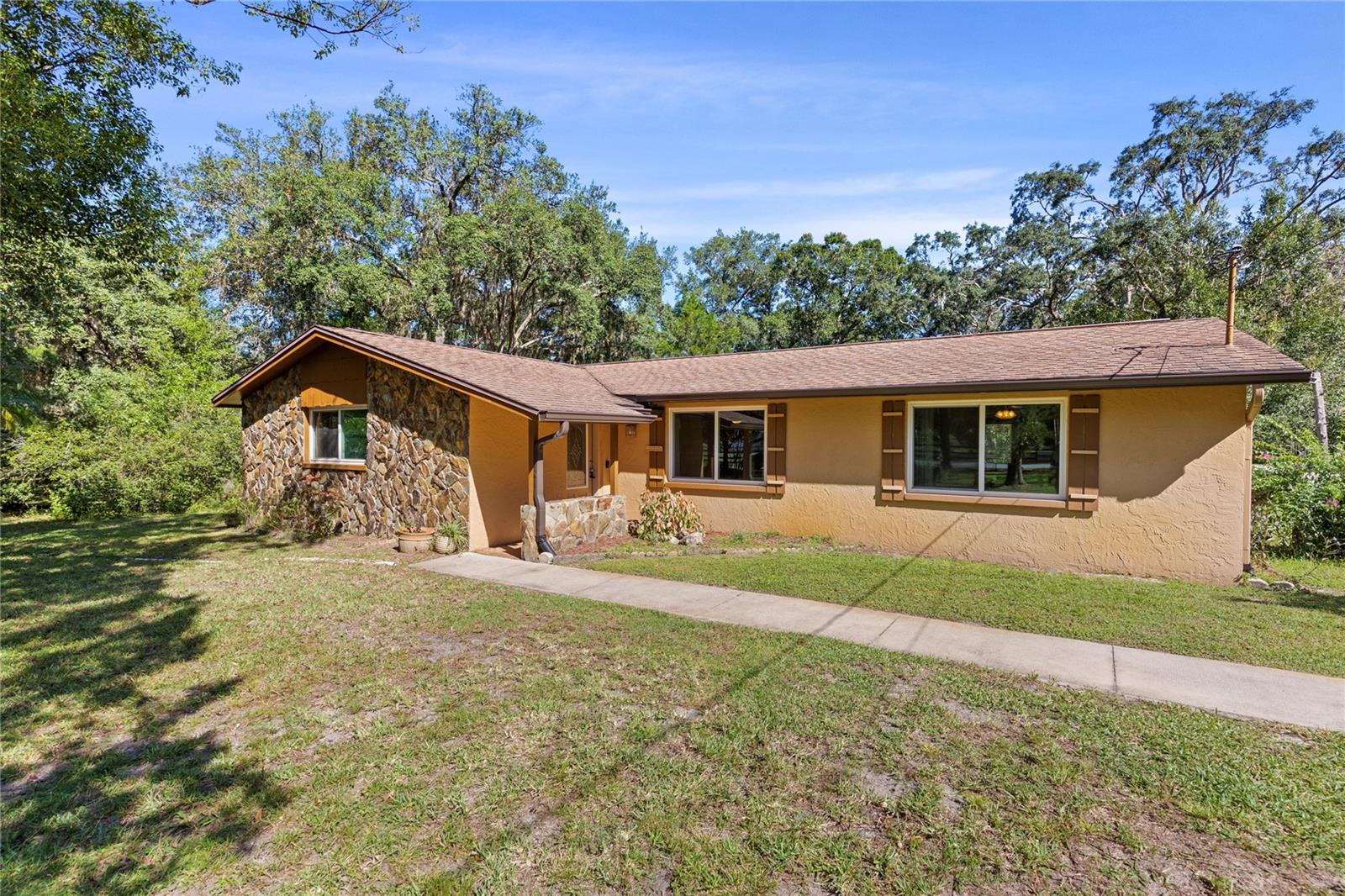 10179 FRIERSON LAKE DR