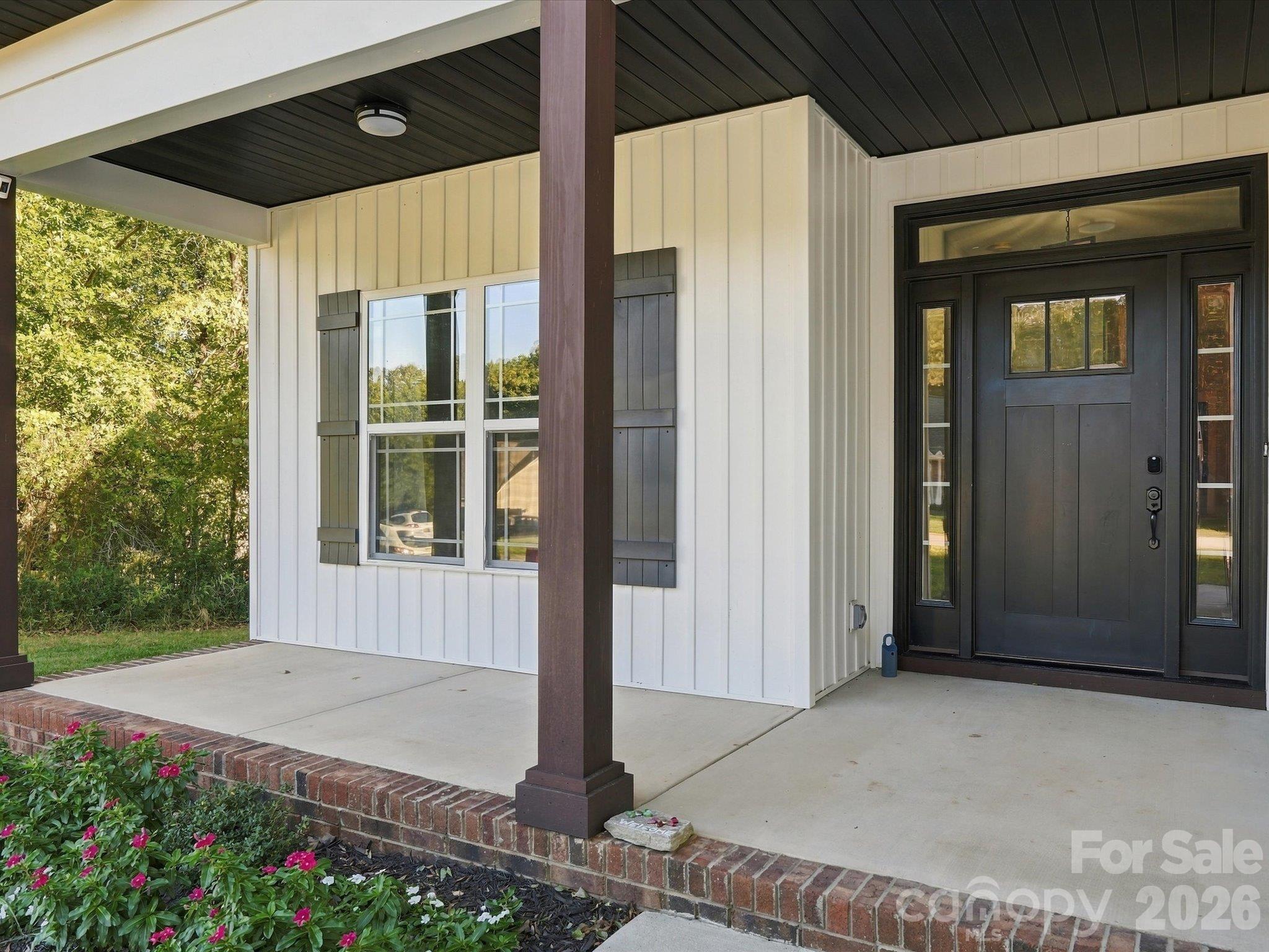 Single Family Residence at 1298 Cole Avenue, Rock Hill, photo 4 of 72