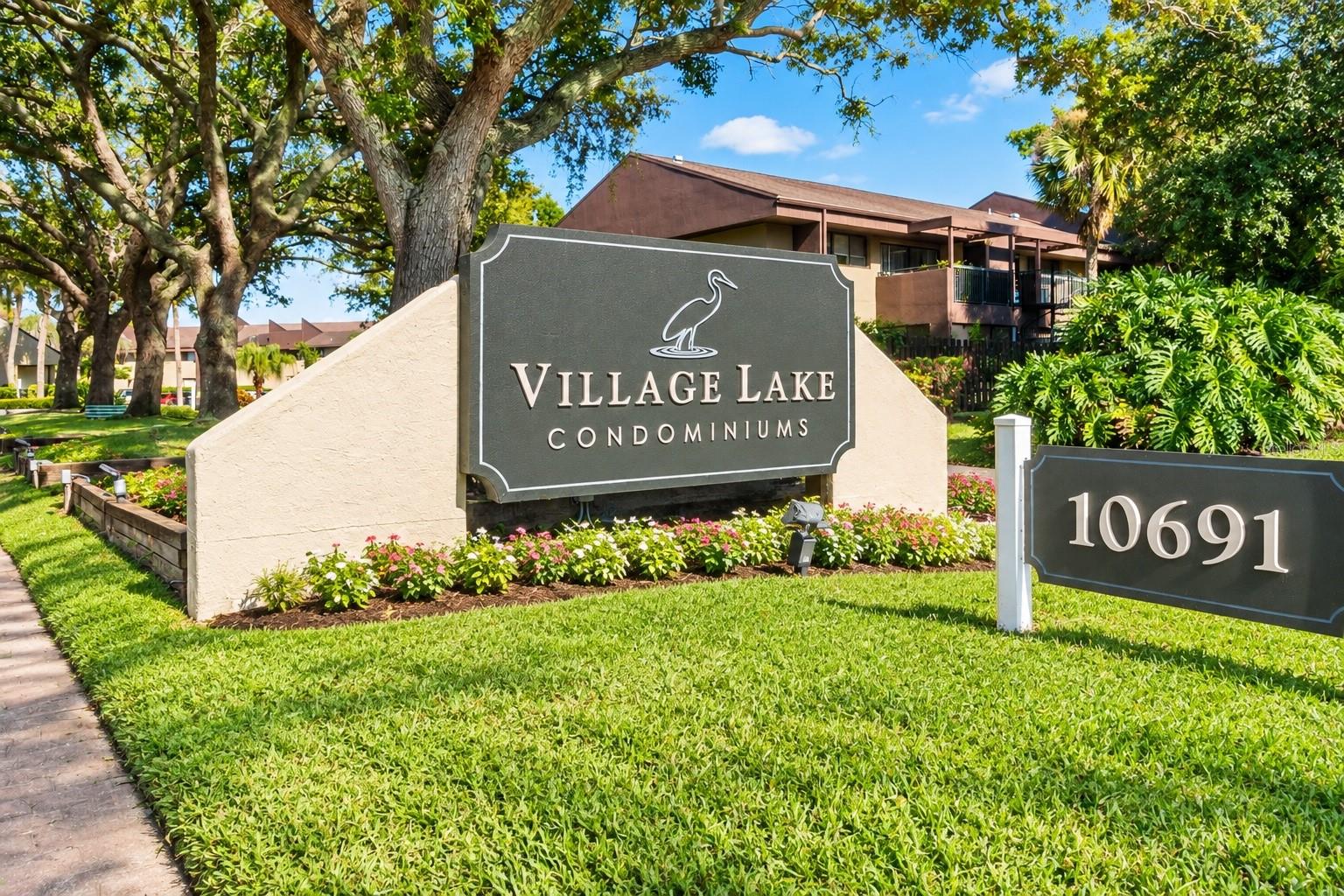 860 S VILLAGE DR N #105