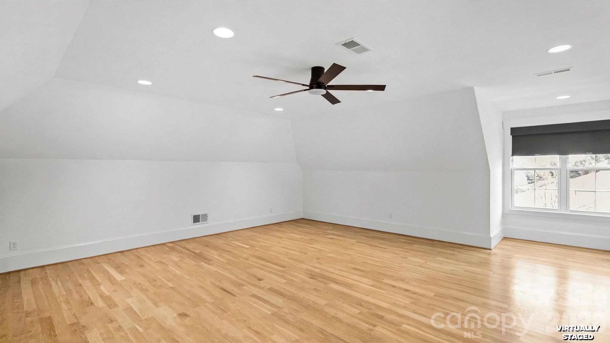 3rd10110 Whispering Falls Avenue - Plantation Falls Estates, Mint Hill bedroom/bonus room - - 10110 Whispering Falls Avenue, Charlotte
