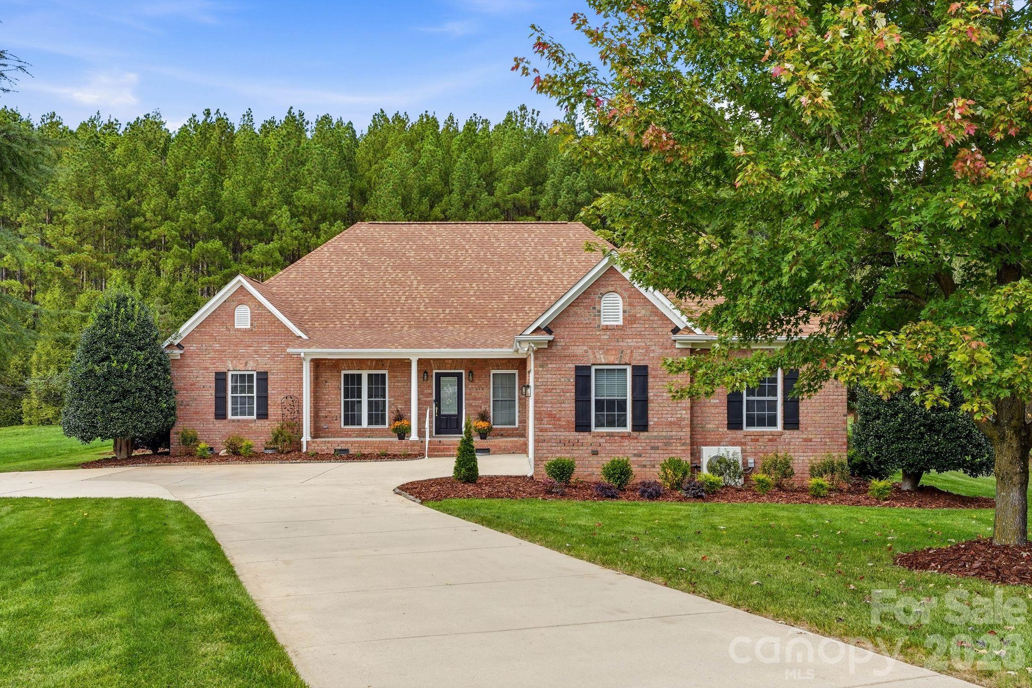 Single Family Residence at 803 Amanda Way, Albemarle, photo 9 of 54