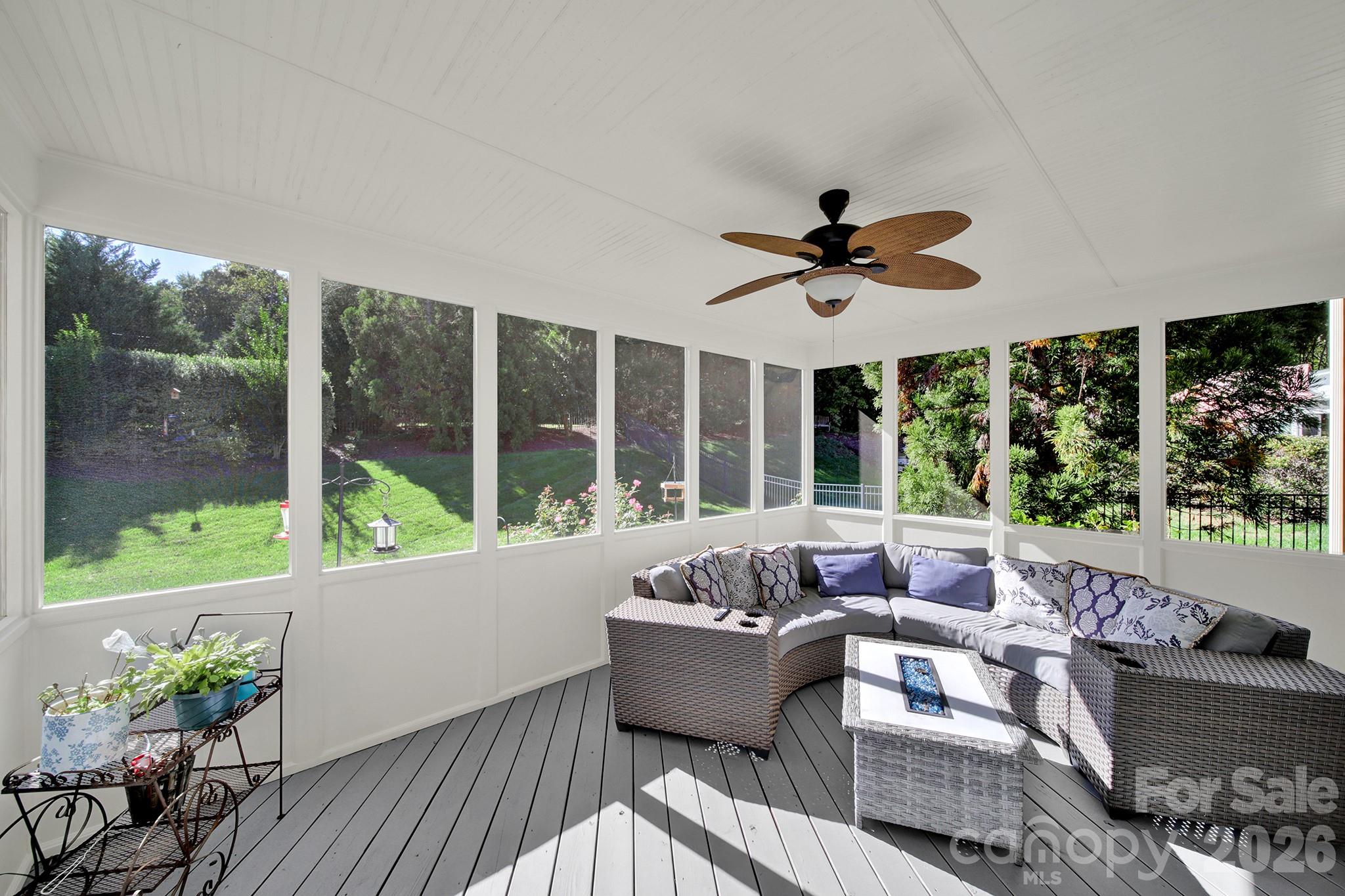 Screen Porch - Private Backyard - 17219 W Marbella Lane, Fort Mill