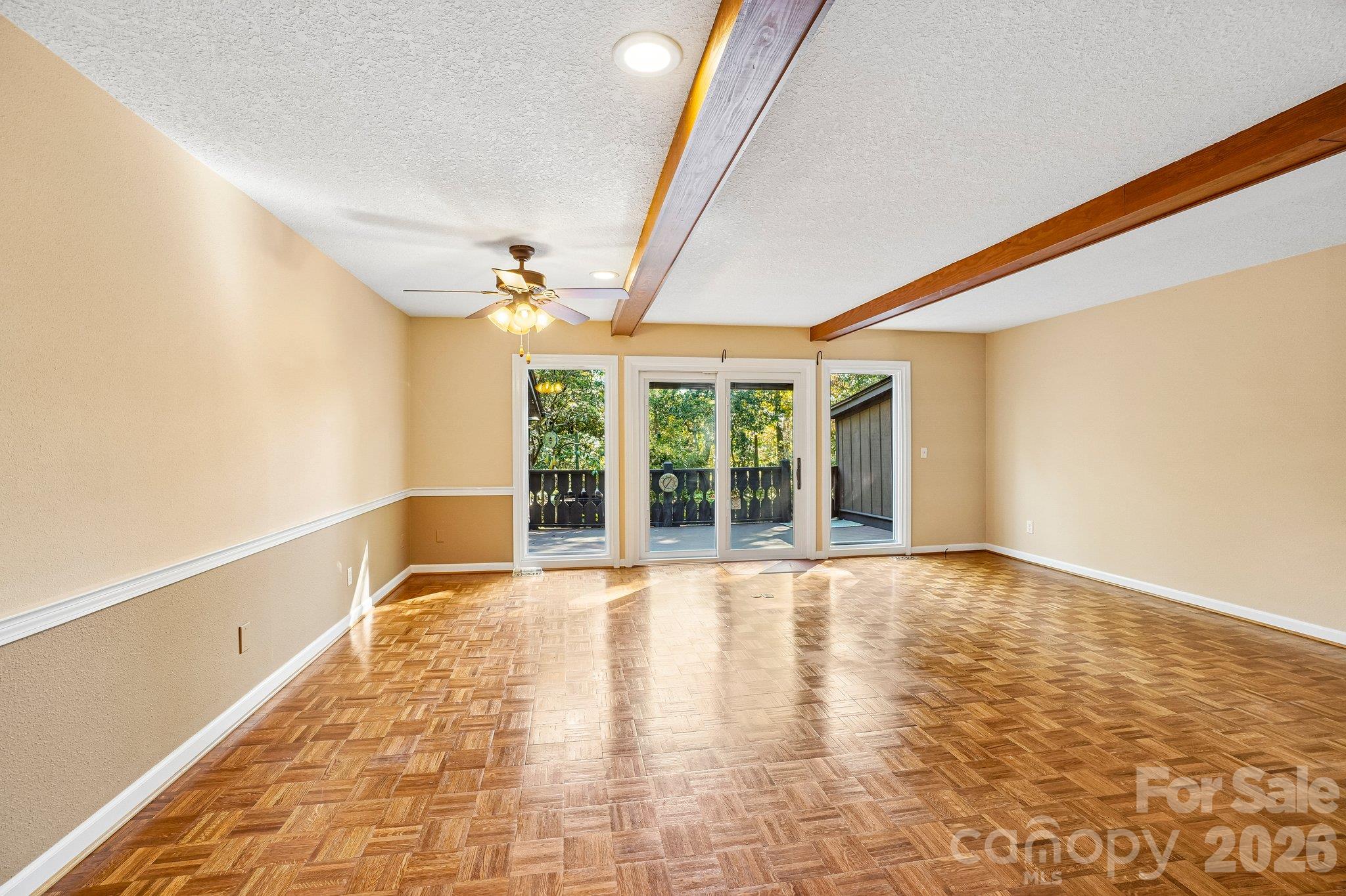 Condominium at 82 Laurelwood Circle W, Hendersonville, photo 8 of 38