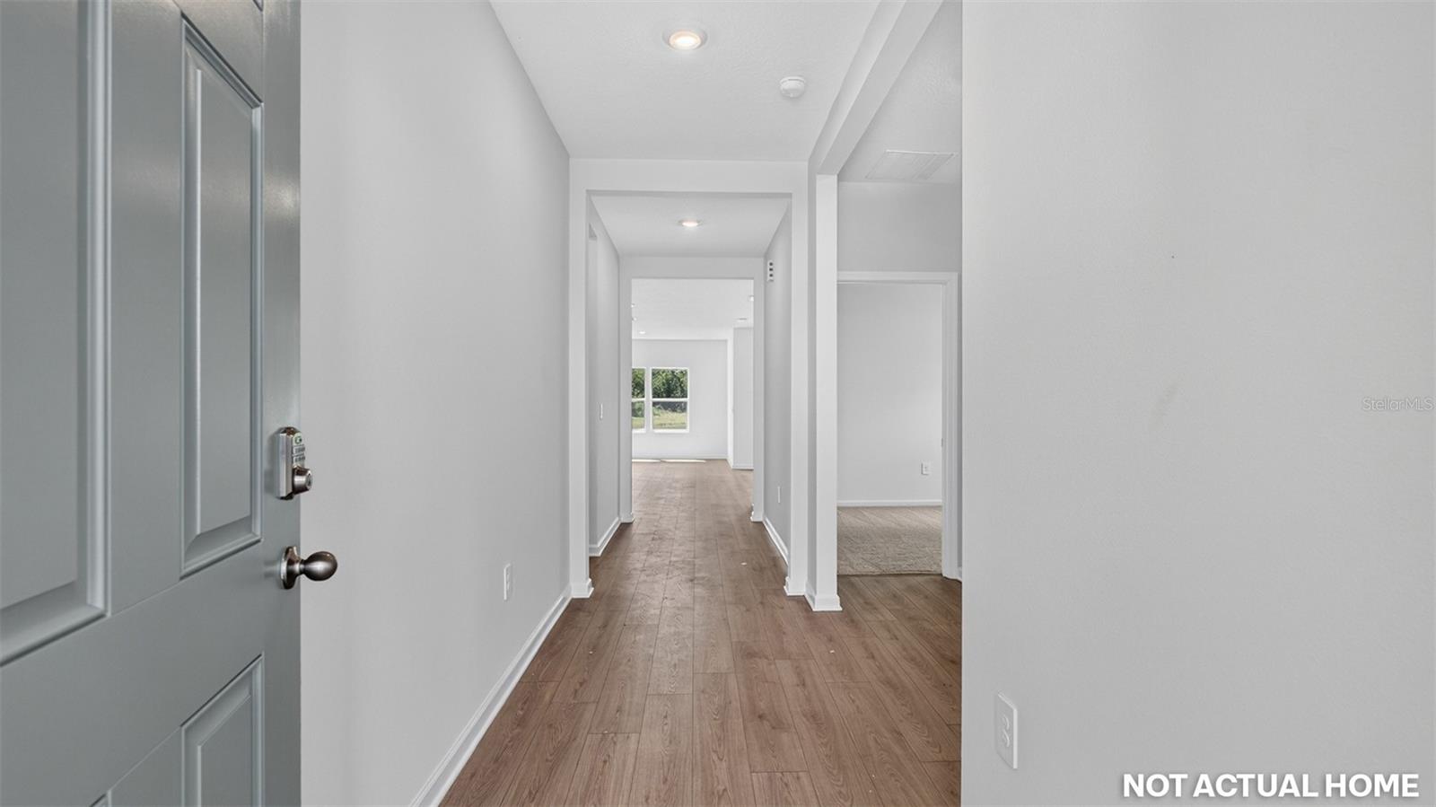 Single Family Residence at 139 MARY ALICE DR, HASTINGS, photo 3 of 31