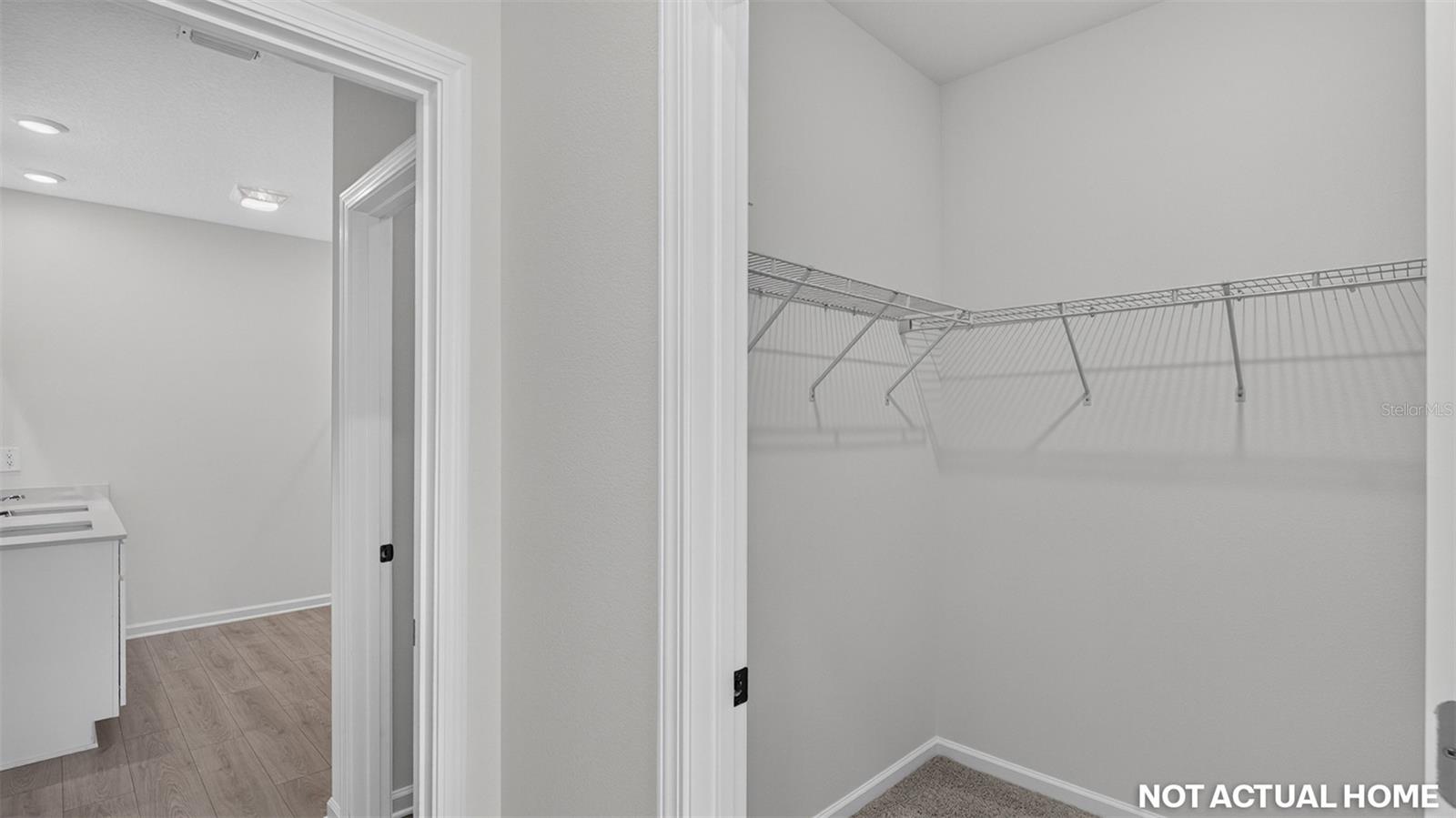 Single Family Residence at 139 MARY ALICE DR, HASTINGS, photo 15 of 31