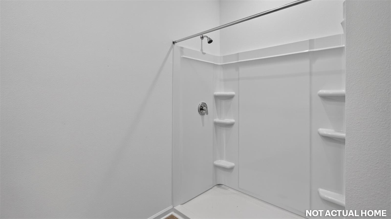 Single Family Residence at 139 MARY ALICE DR, HASTINGS, photo 18 of 31