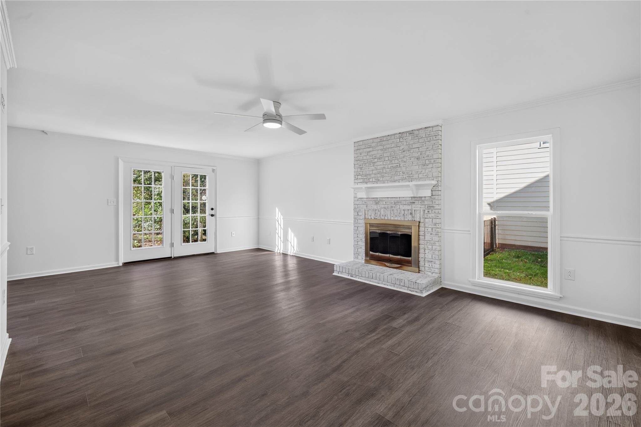 Single Family Residence at 12108 Parks Farm Lane, Charlotte, photo 6 of 27
