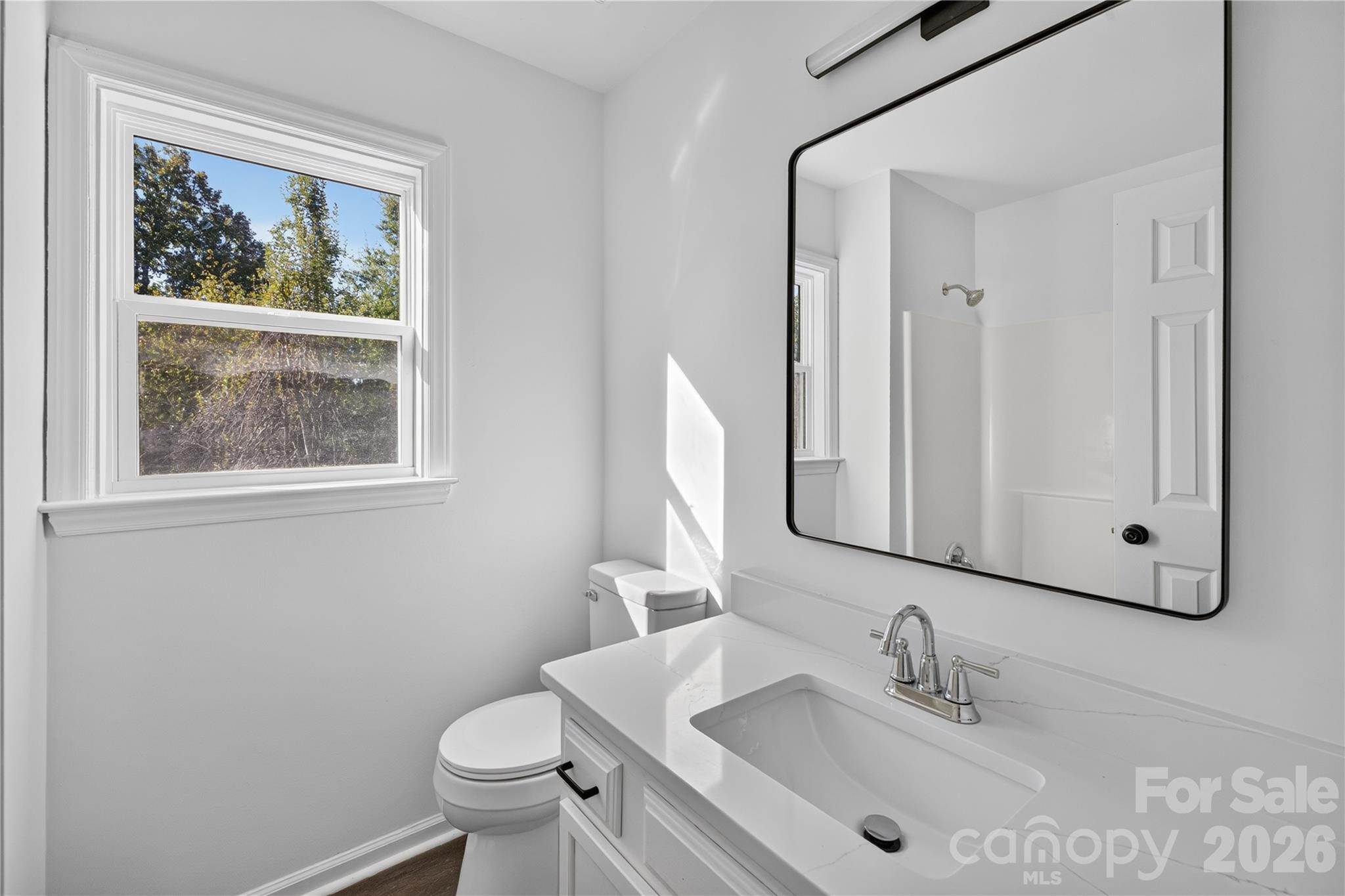 Single Family Residence at 12108 Parks Farm Lane, Charlotte, photo 10 of 27