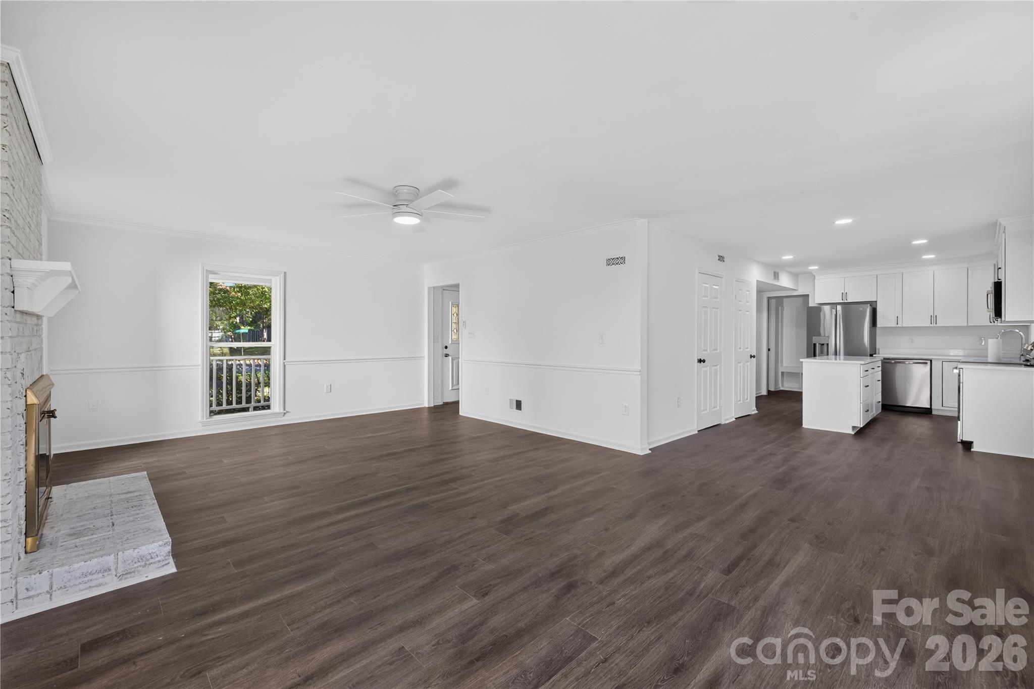 Single Family Residence at 12108 Parks Farm Lane, Charlotte, photo 14 of 27