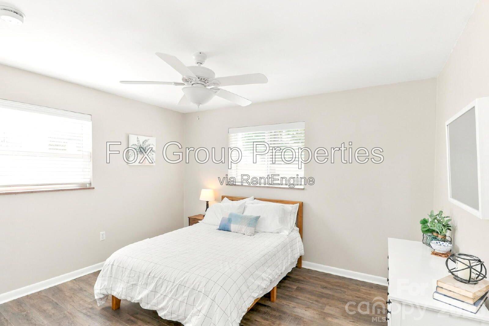 Single Family Residence at 824 Kerley Court, Statesville, photo 11 of 17