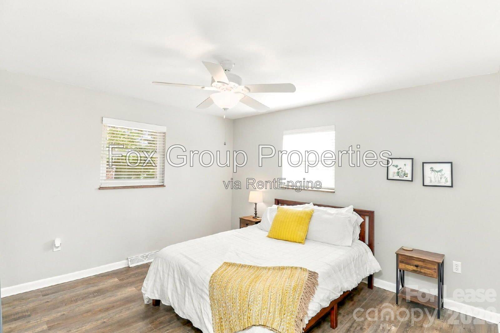 Single Family Residence at 824 Kerley Court, Statesville, photo 14 of 17