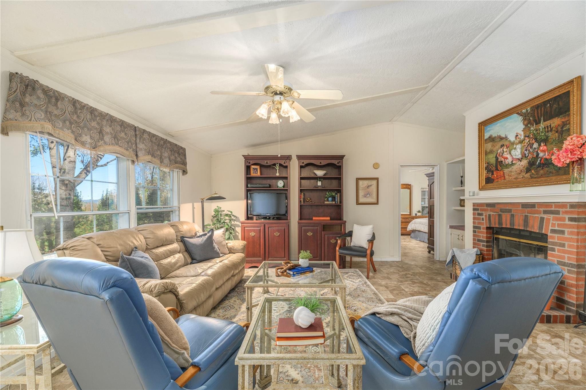 Single Family Residence at 106 Nunnehi Trail, Waynesville, photo 6 of 23