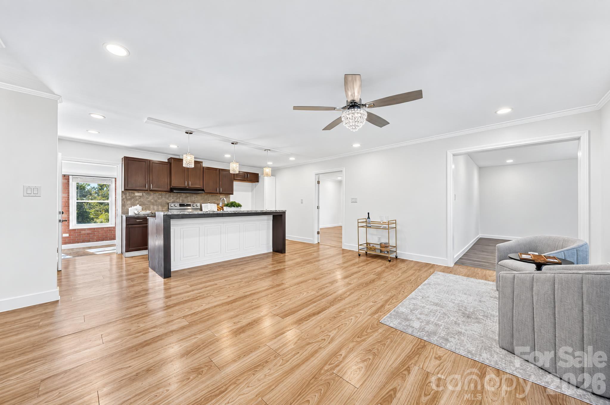 Single Family Residence at 892 Taylor Drive, Lancaster, photo 7 of 45
