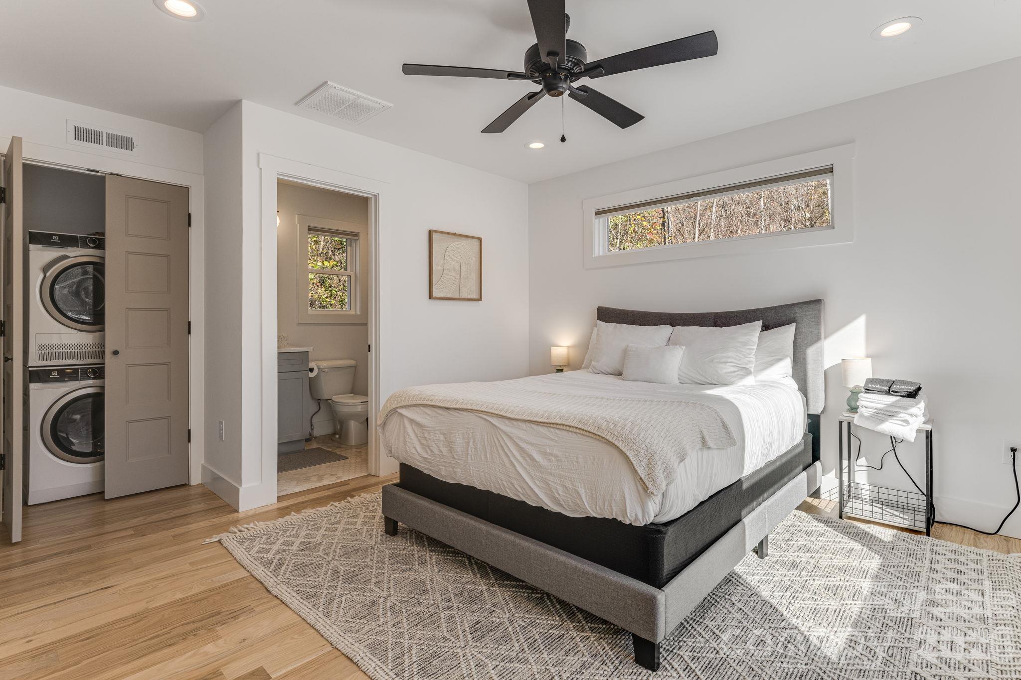 Main Level Bedroom - 231 Porters Ridge, Canton