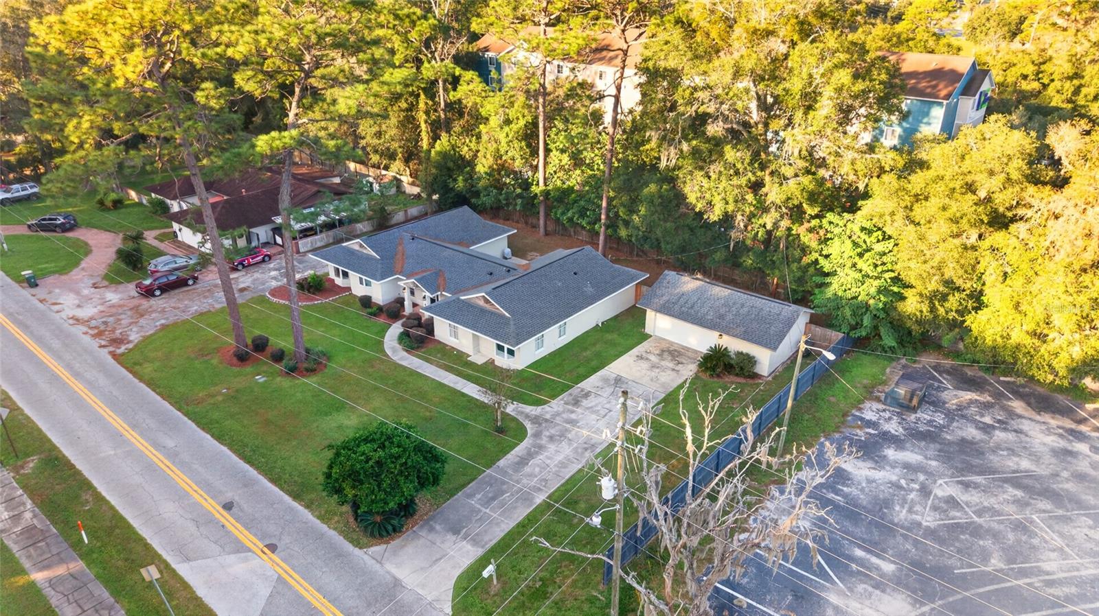Single Family Residence at 1408 NE 42ND AVE, OCALA, photo 5 of 39