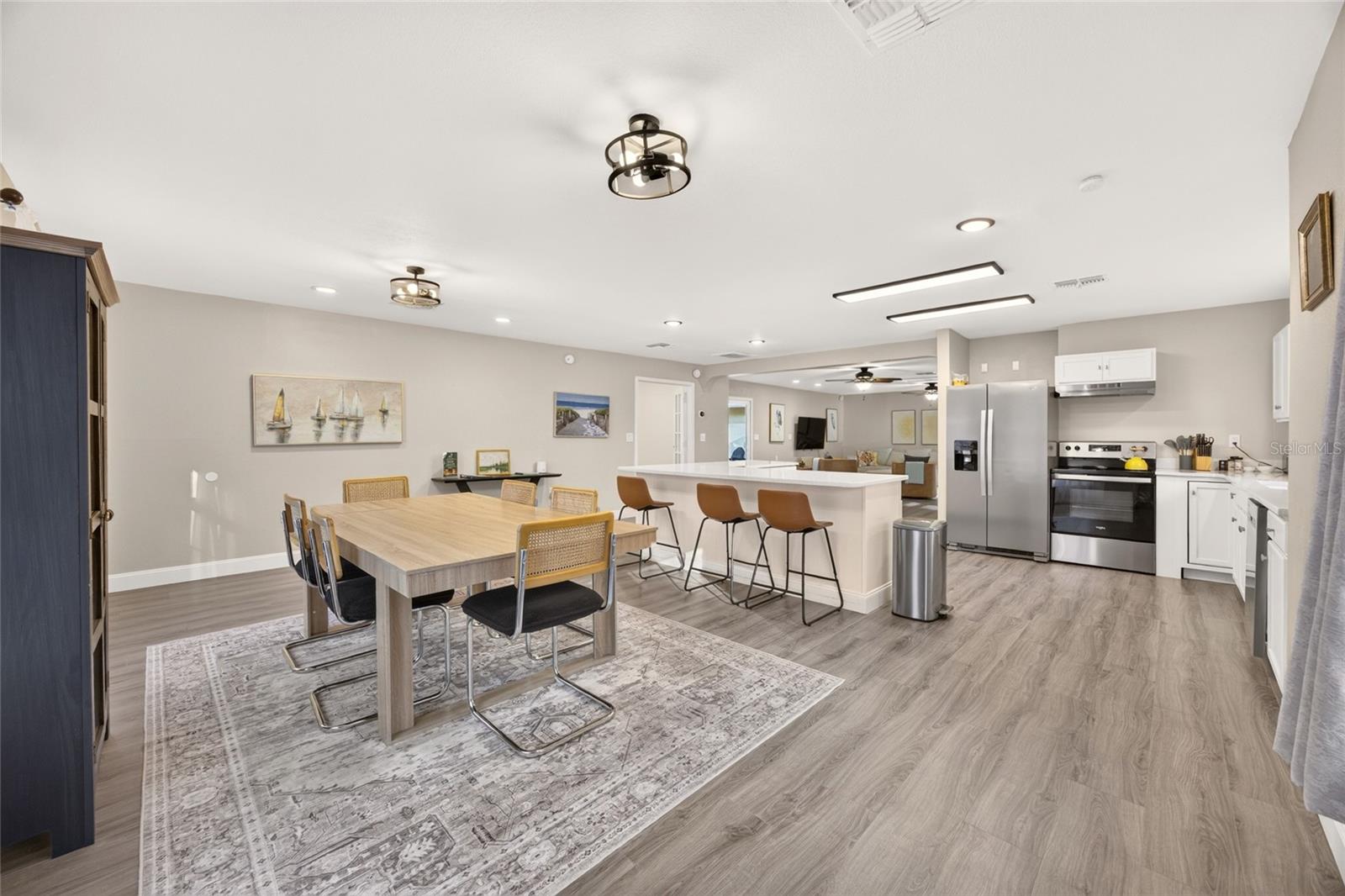 Dining Area - 1408 NE 42ND AVE, OCALA