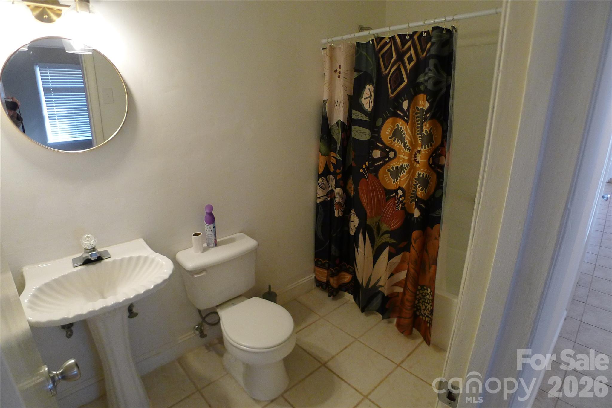 Single Family Residence at 133 Windward Circle, Mocksville, photo 16 of 25