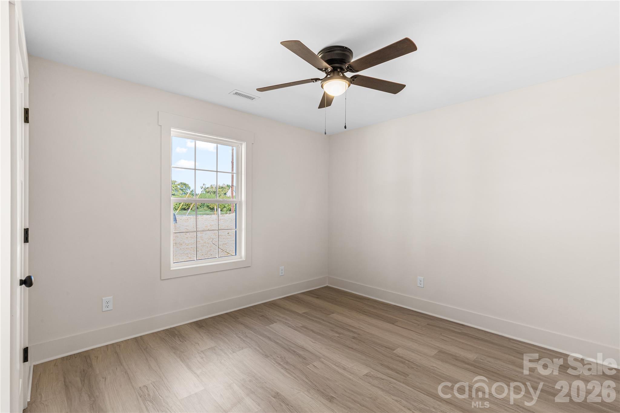 Single Family Residence at 201 Springlake Road, York, photo 19 of 38