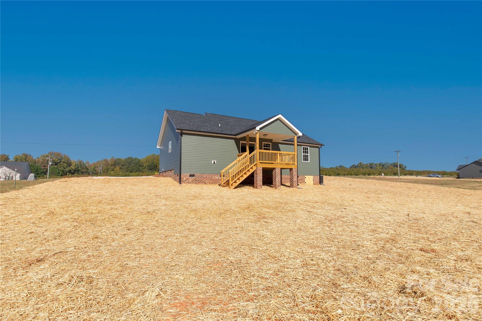 Single Family Residence at 201 Springlake Road, York, photo 26 of 38