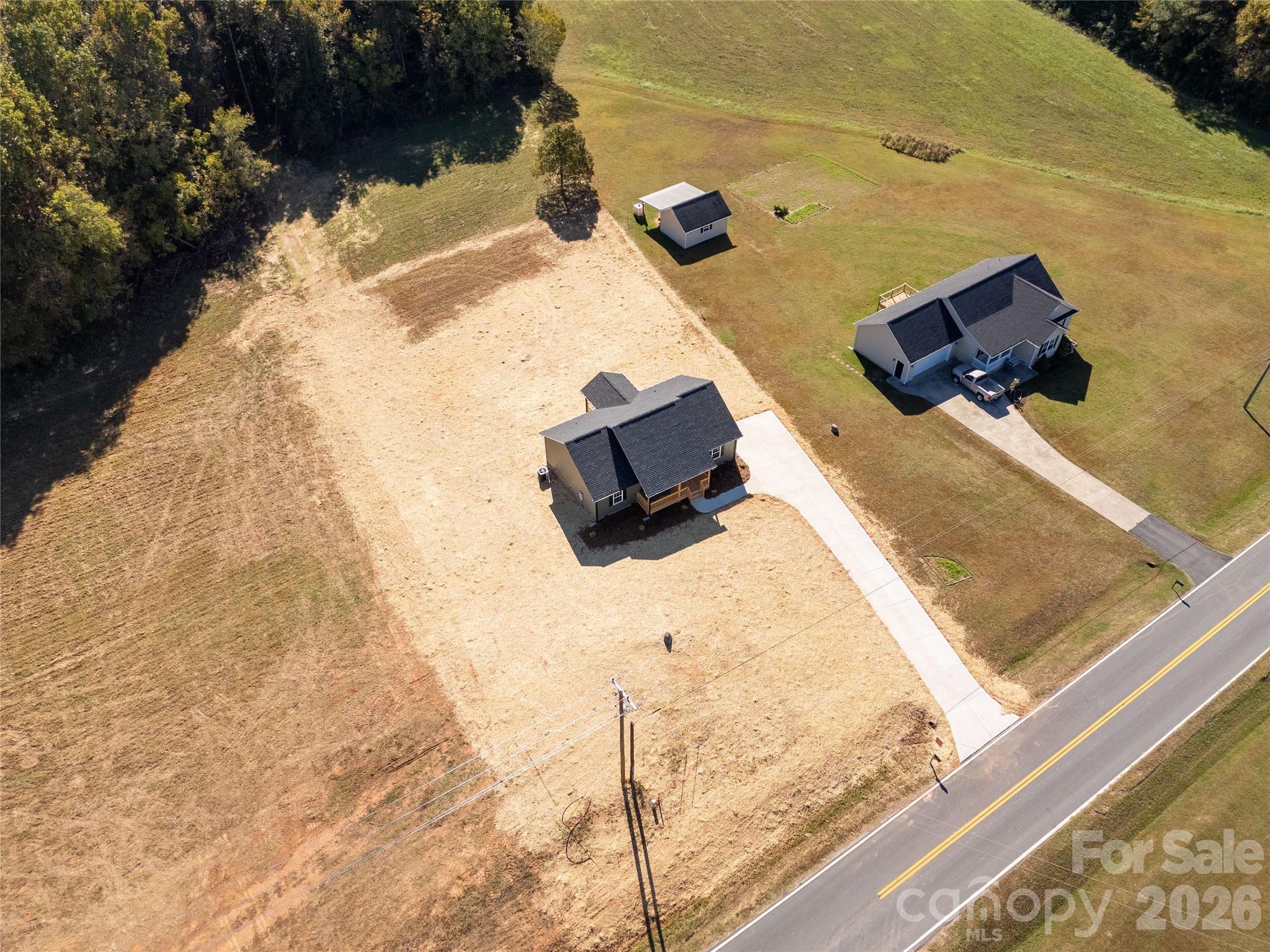 Single Family Residence at 201 Springlake Road, York, photo 33 of 38