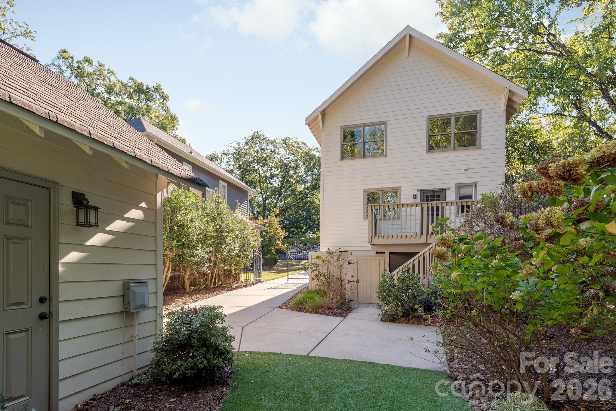 Detached one car garage - 3315 Holt Street, Charlotte