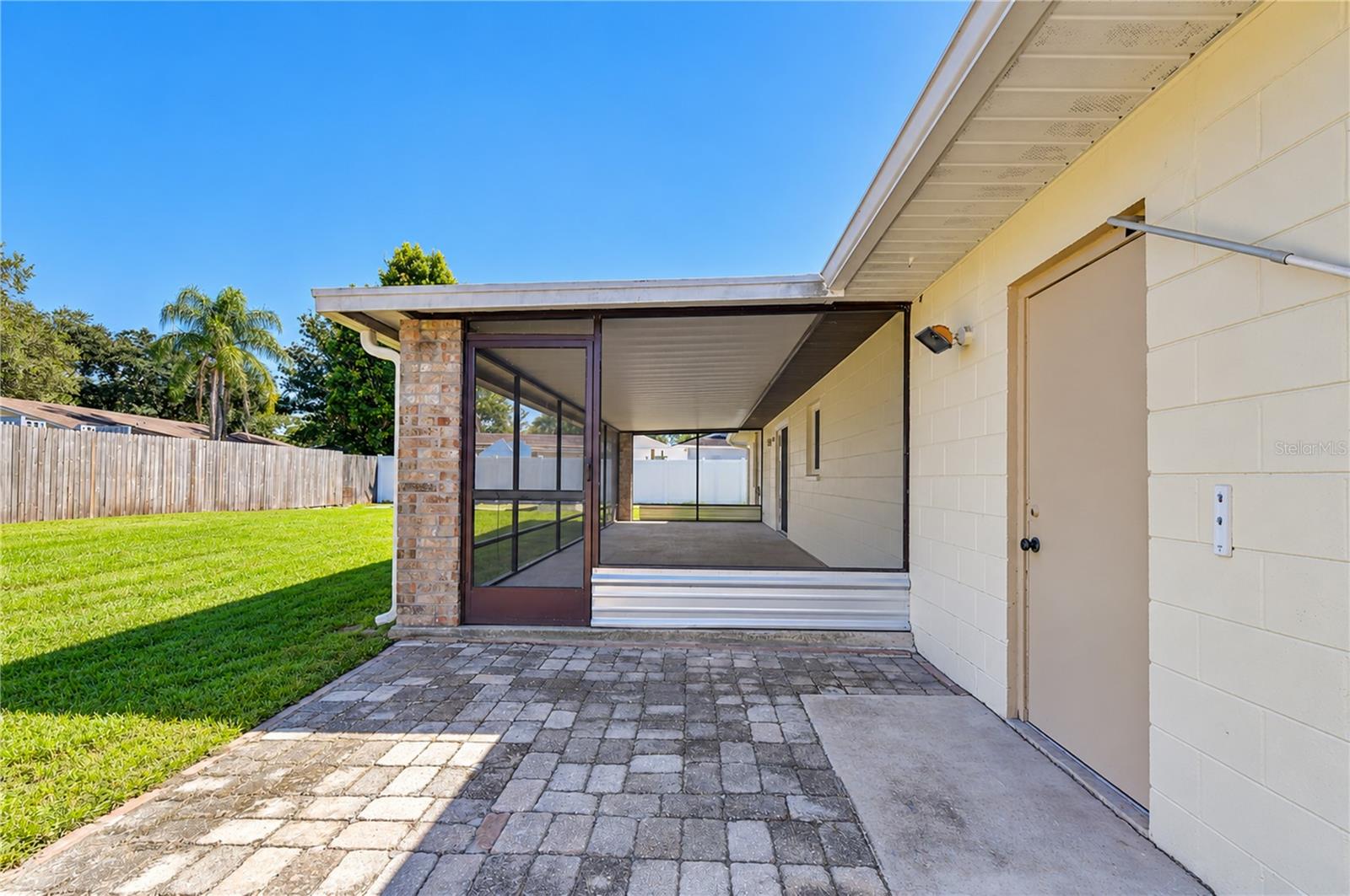 Single Family Residence at 4901 REAGAN AVENUE, SEFFNER, photo 9 of 37