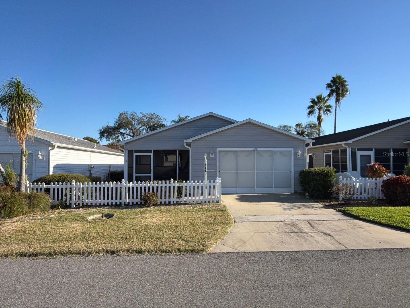 468 HILDALGO DR