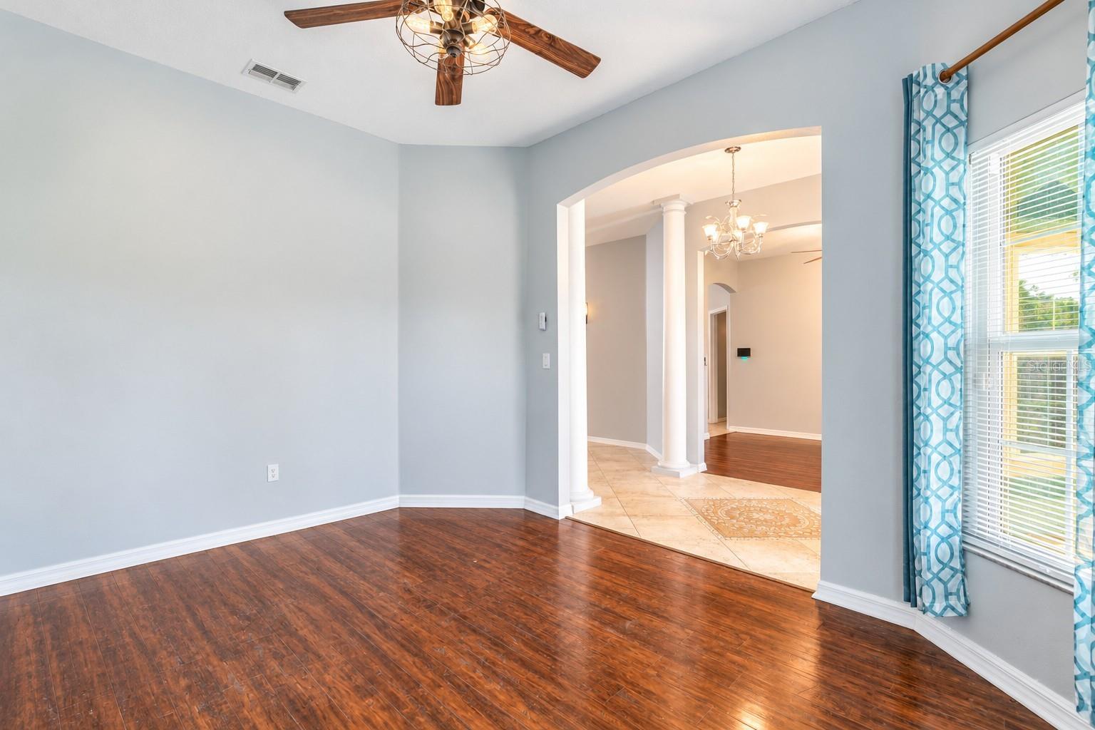 Single Family Residence at 3329 UNITY TREE DR, EDGEWATER, photo 6 of 49
