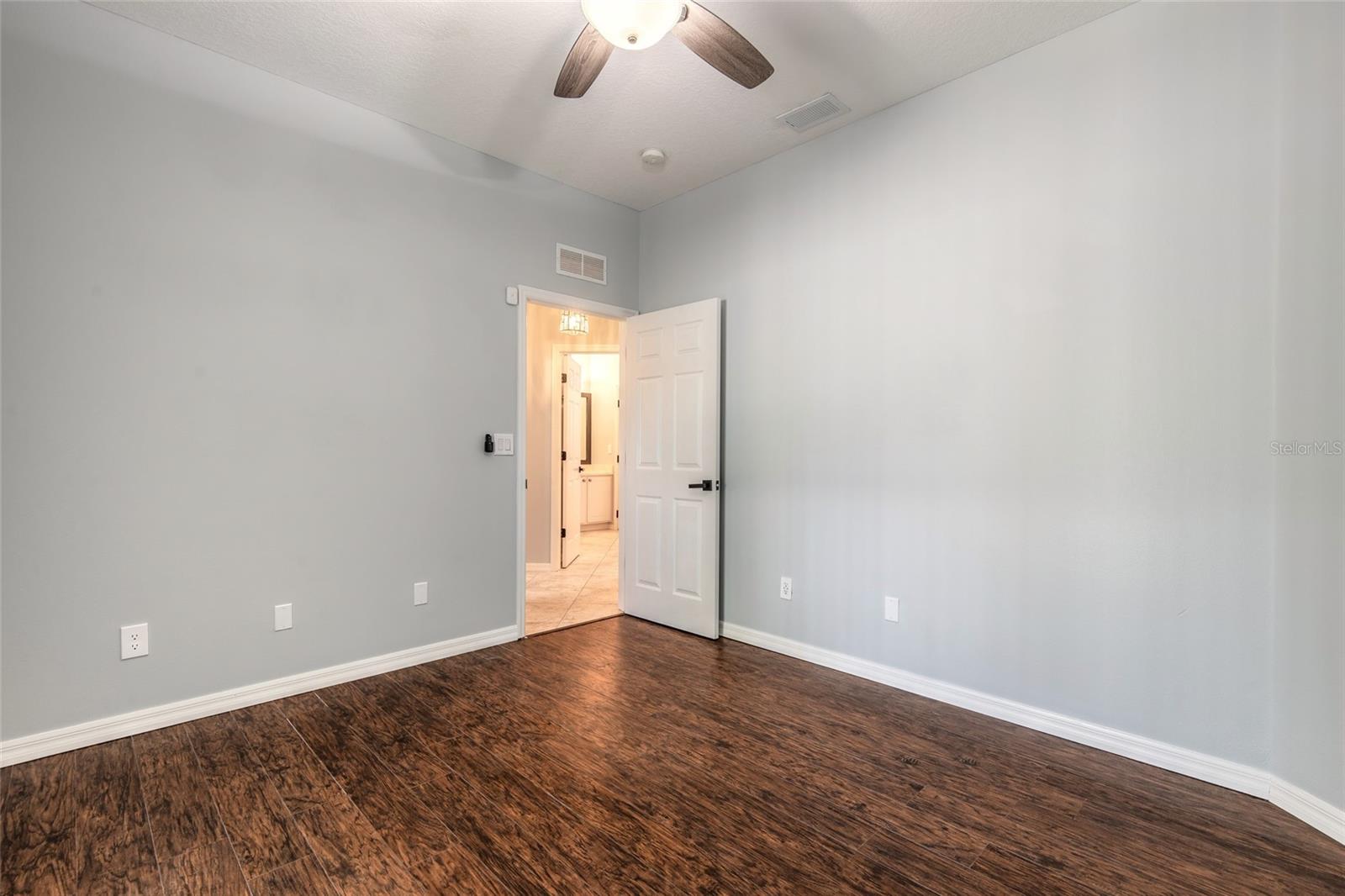 Single Family Residence at 3329 UNITY TREE DR, EDGEWATER, photo 26 of 49