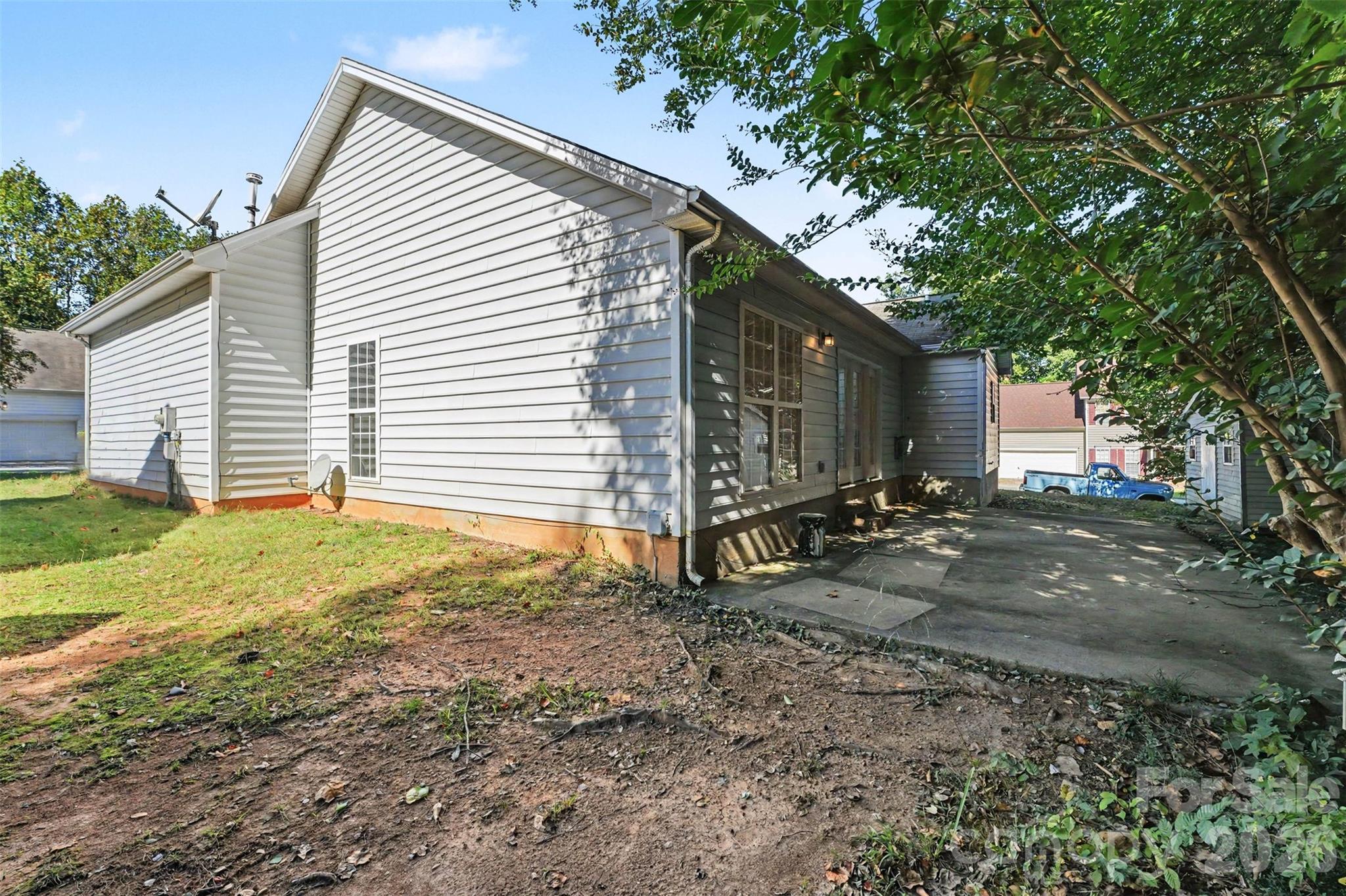 Single Family Residence at 131 Devon Forest Drive, Mooresville, photo 40 of 44