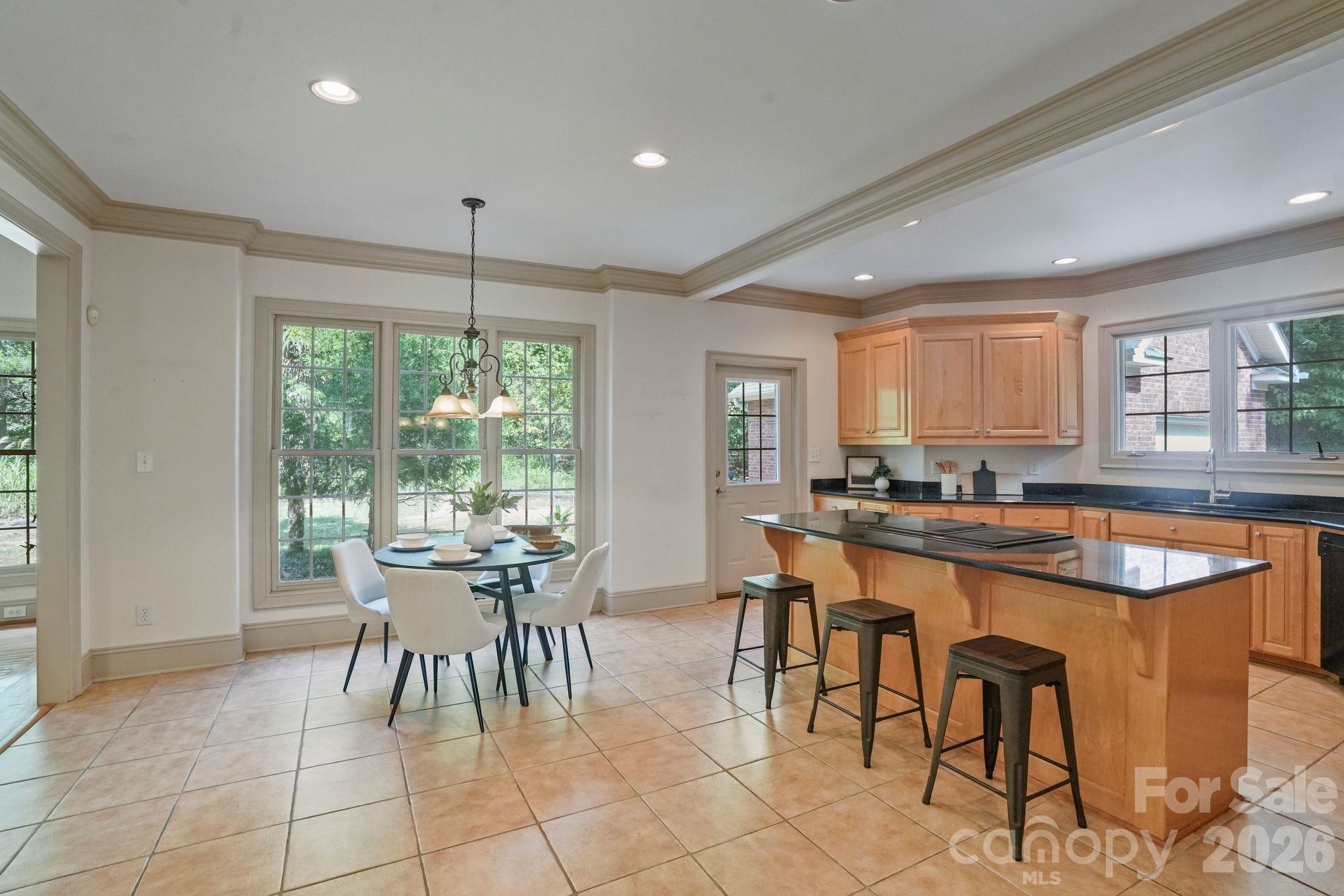 Single Family Residence at 707 Mayfield Court, Fort Mill, photo 24 of 61