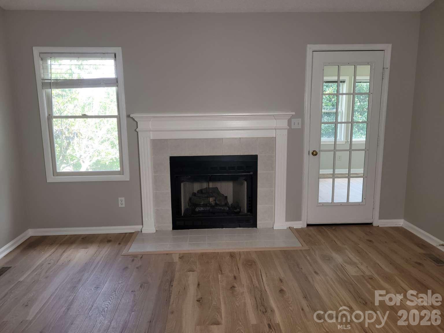 Single Family Residence at 3842 Serenity Drive, Hickory, photo 13 of 31