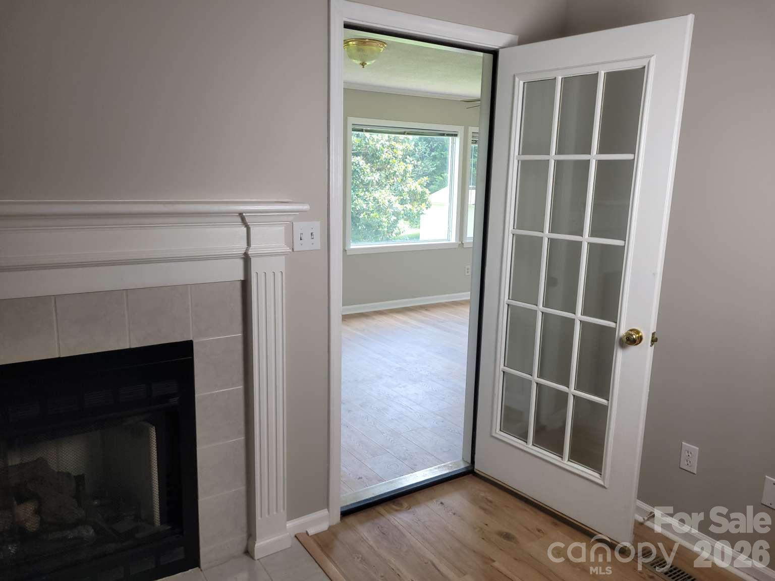 Single Family Residence at 3842 Serenity Drive, Hickory, photo 14 of 31