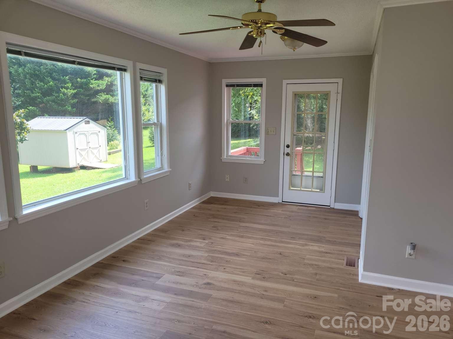 Single Family Residence at 3842 Serenity Drive, Hickory, photo 16 of 31