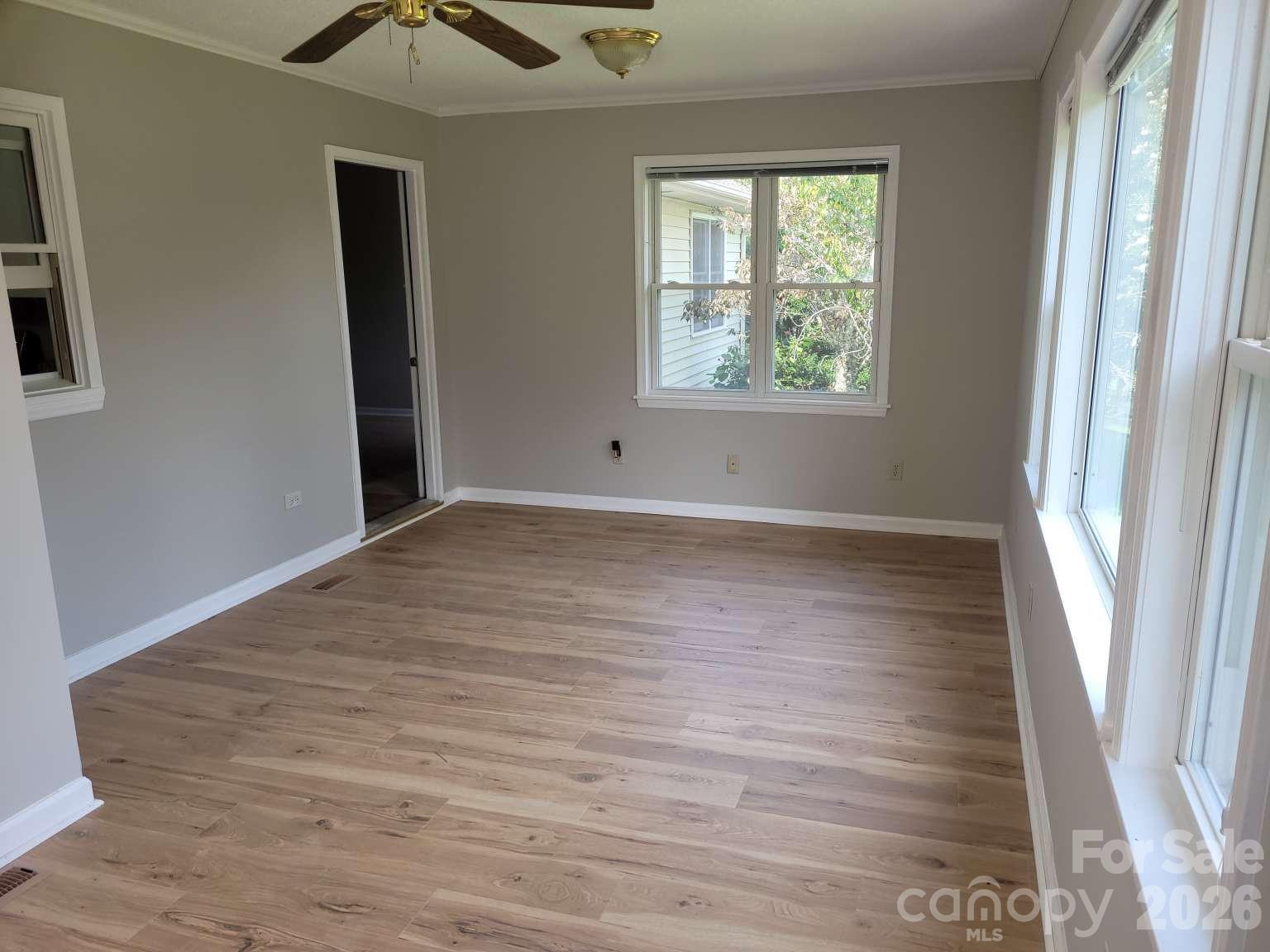 Single Family Residence at 3842 Serenity Drive, Hickory, photo 18 of 31