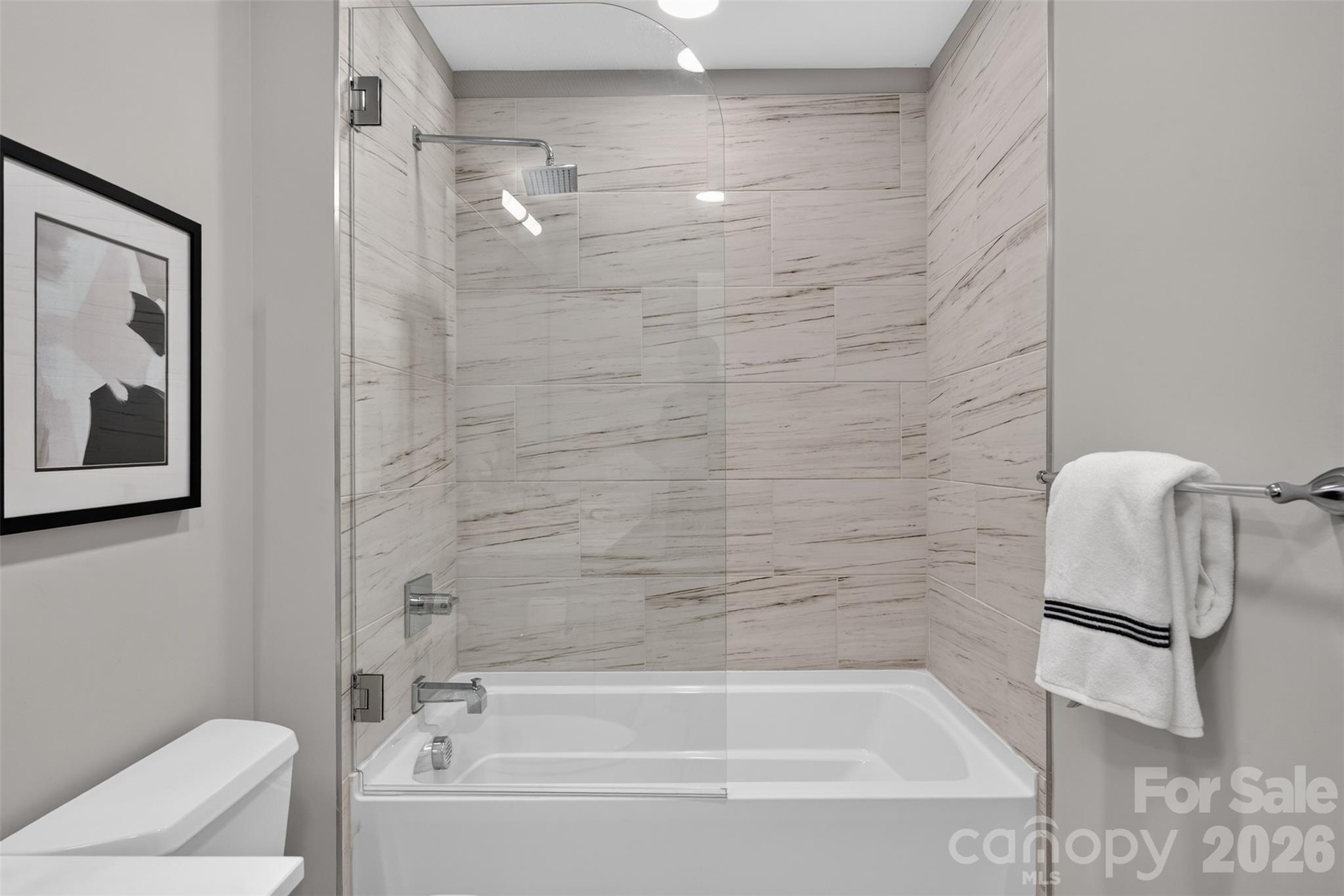 Condominium at 2401 Euclid Avenue, Charlotte, photo 27 of 52
