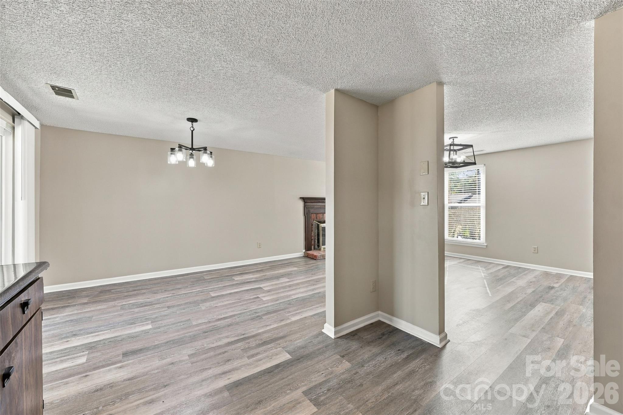 Single Family Residence at 5915 Sunset Chase Lane, Charlotte, photo 16 of 42