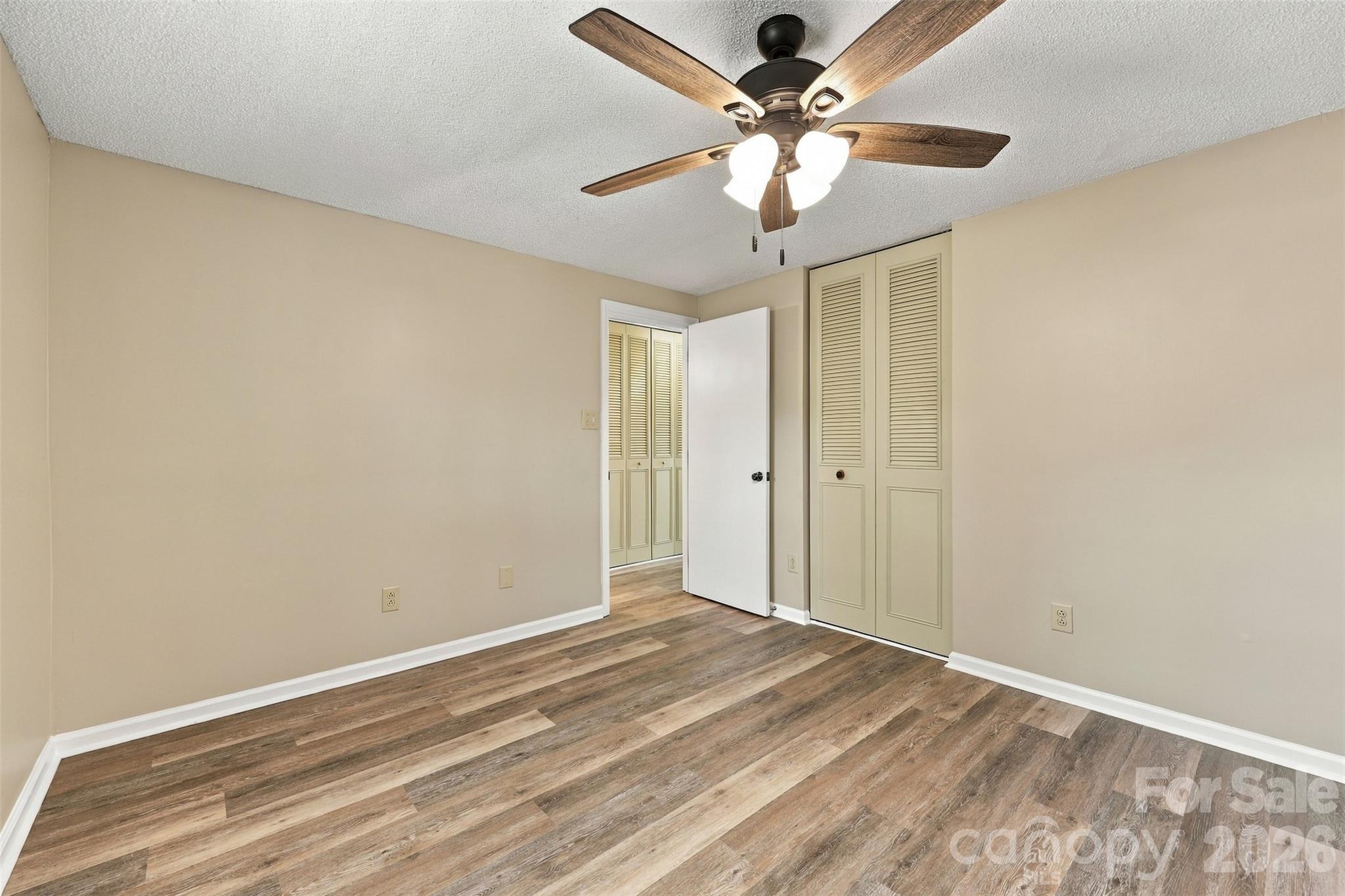 Single Family Residence at 5915 Sunset Chase Lane, Charlotte, photo 22 of 42