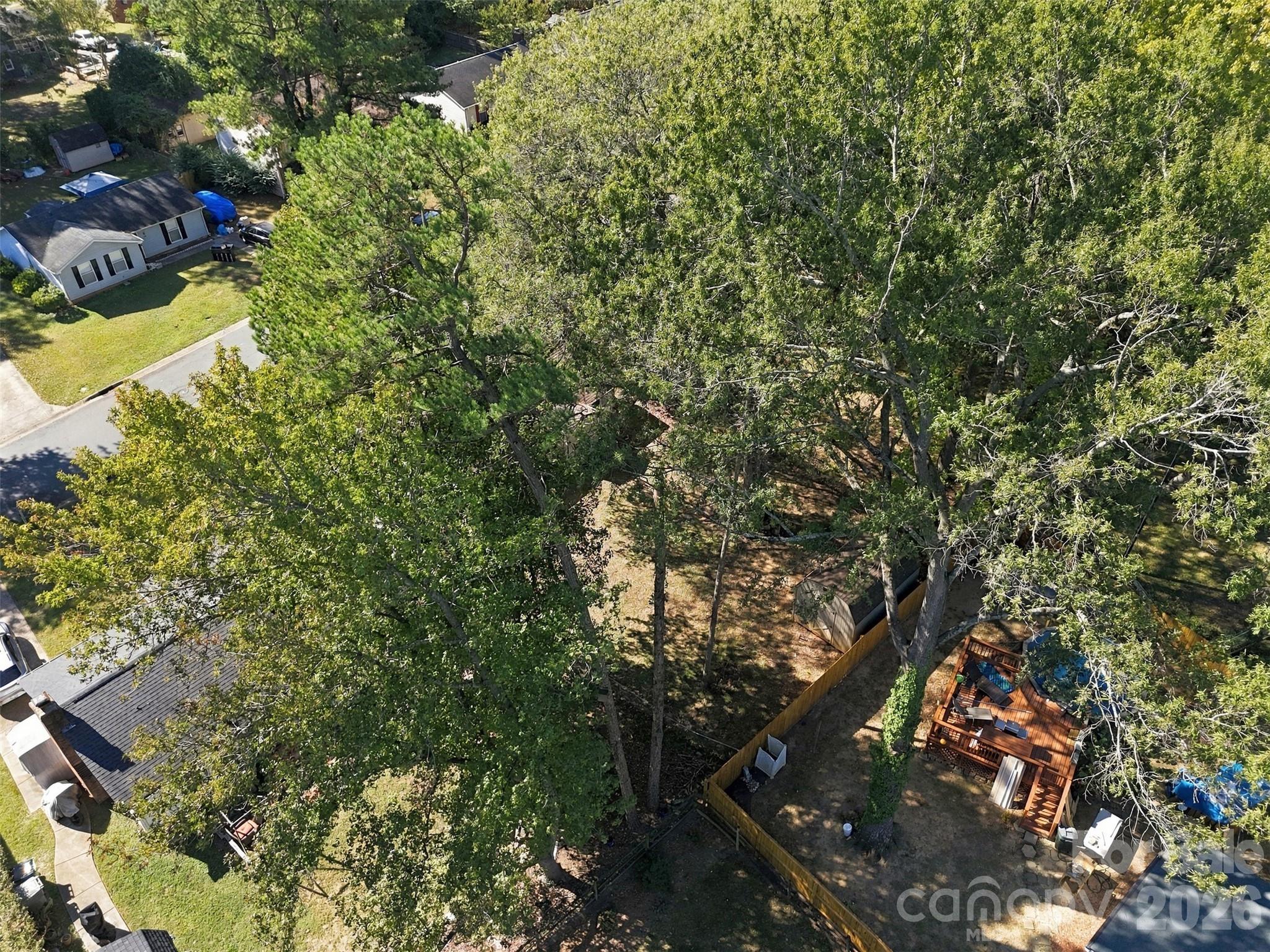 Single Family Residence at 5915 Sunset Chase Lane, Charlotte, photo 37 of 42