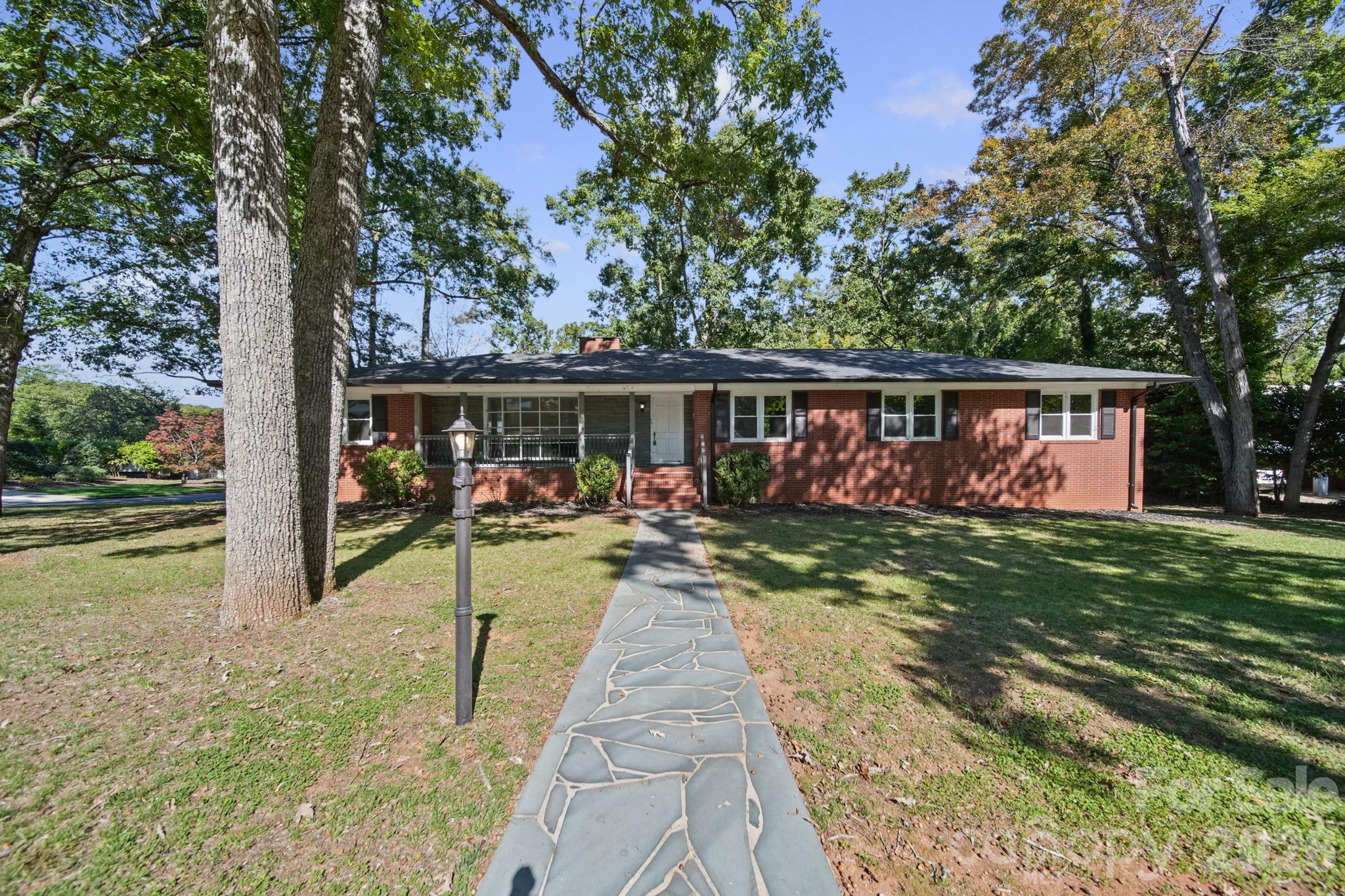 Single Family Residence at 719 Avondale Avenue, Albemarle, photo 6 of 91