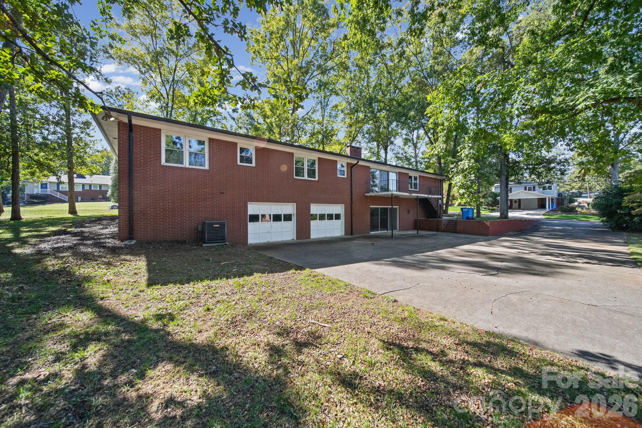 Single Family Residence at 719 Avondale Avenue, Albemarle, photo 20 of 91