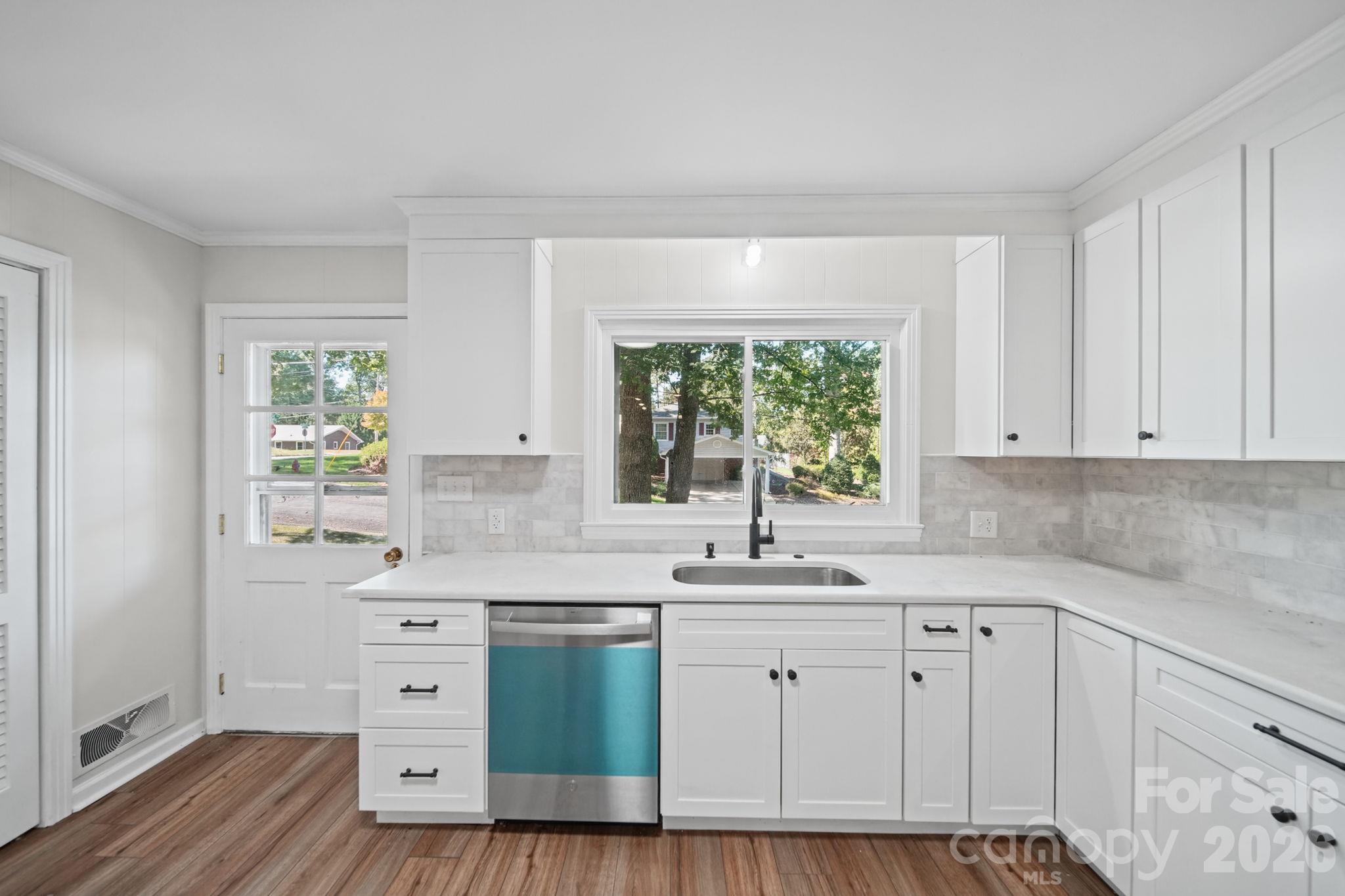 Single Family Residence at 719 Avondale Avenue, Albemarle, photo 26 of 91