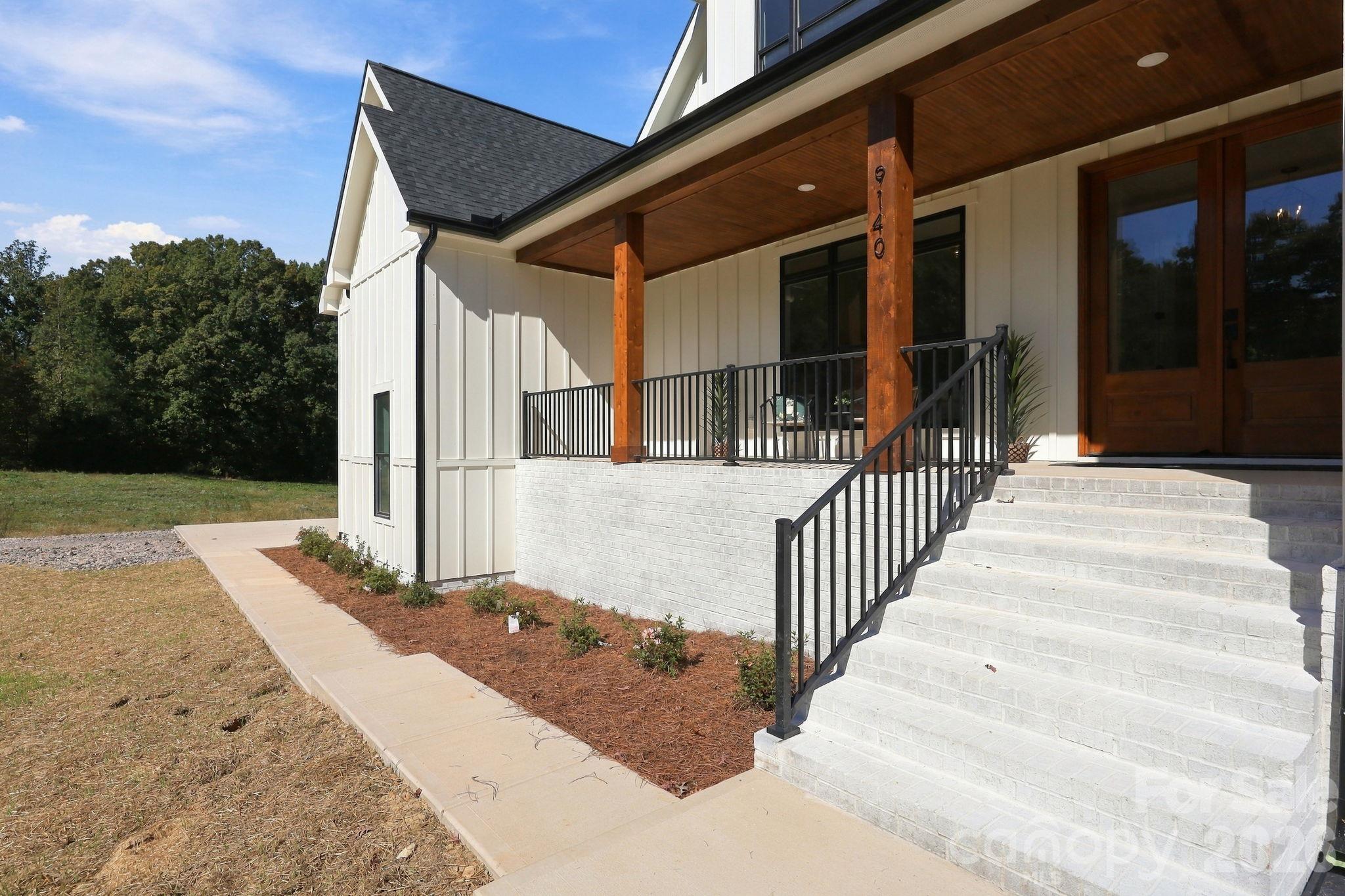 Single Family Residence at 9140 Smith Road, Kannapolis, photo 38 of 42