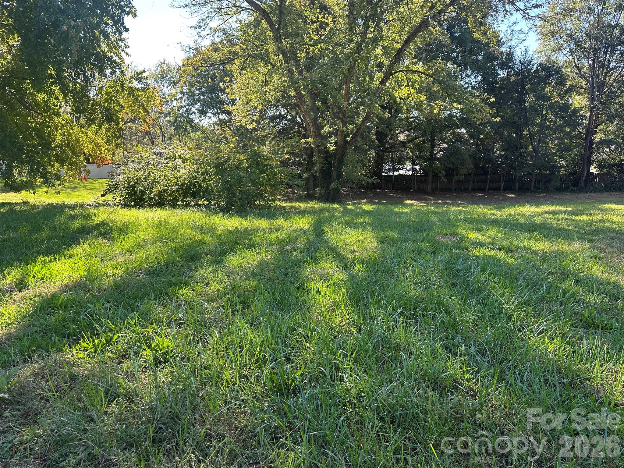 0 4th Avenue NE