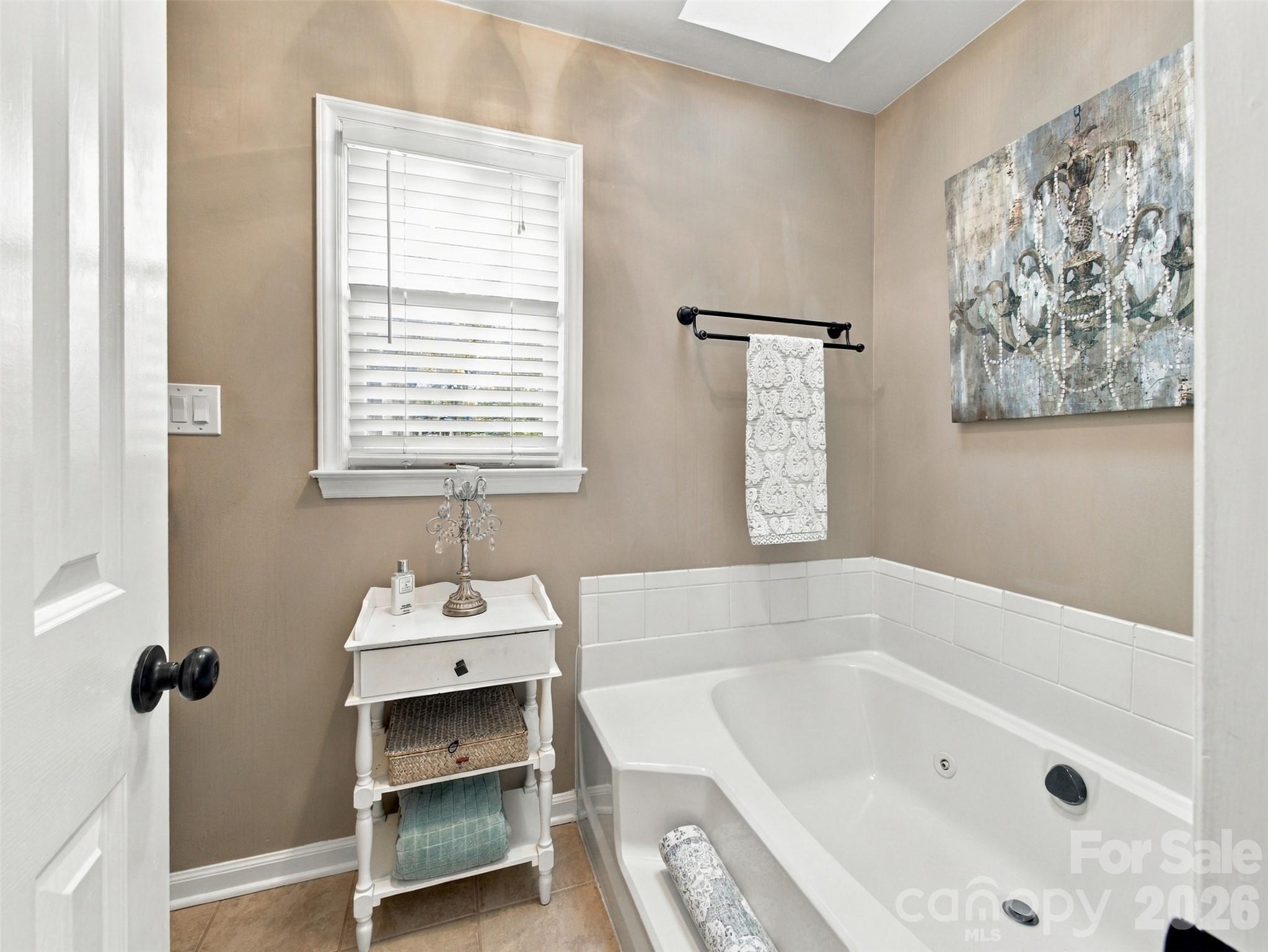 Primary bath with walk in shower and tub - 4131 Koala Circle, Tega Cay