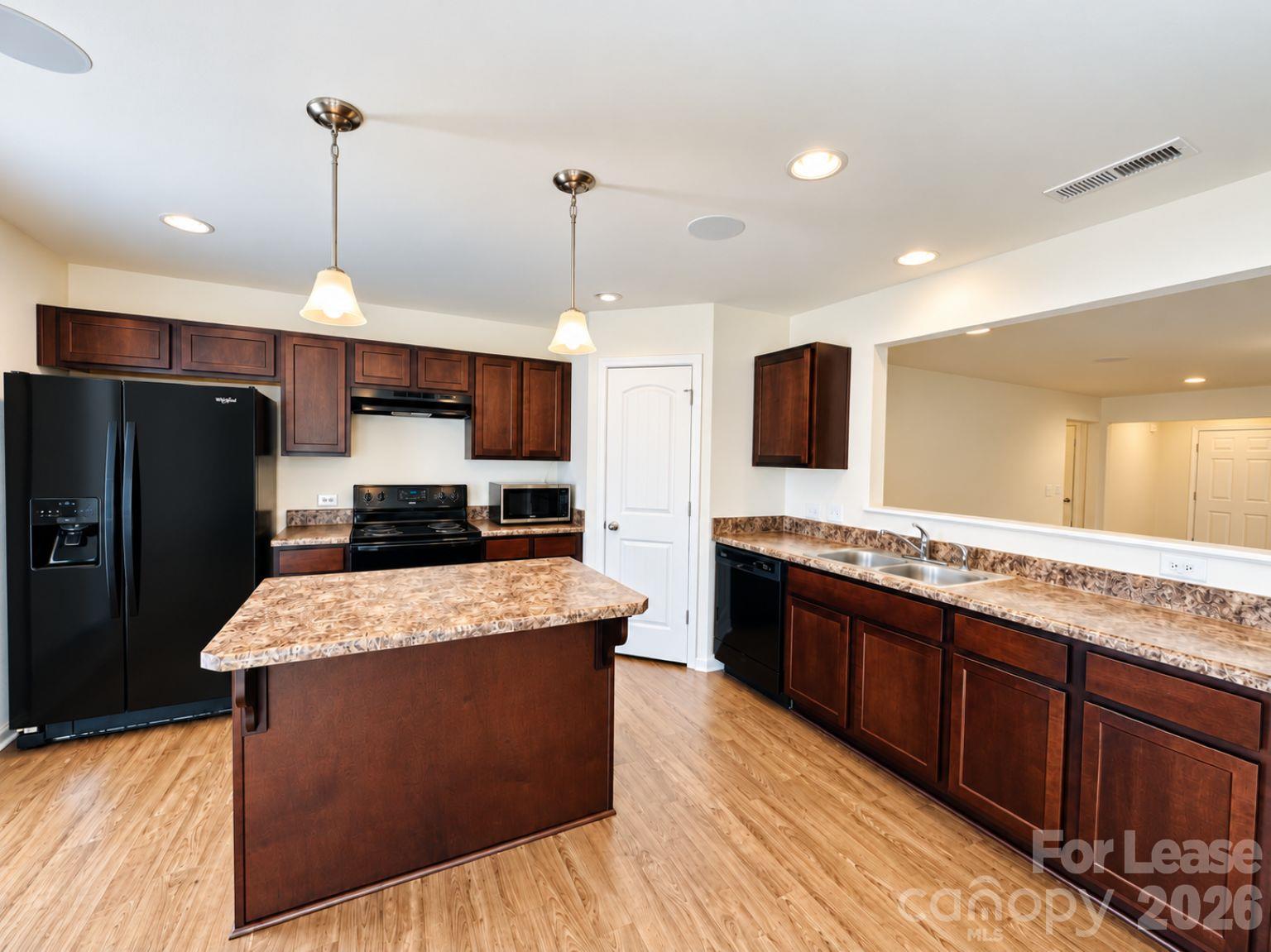 Single Family Residence at 136 Hidden Lakes Road, Statesville, photo 3 of 22
