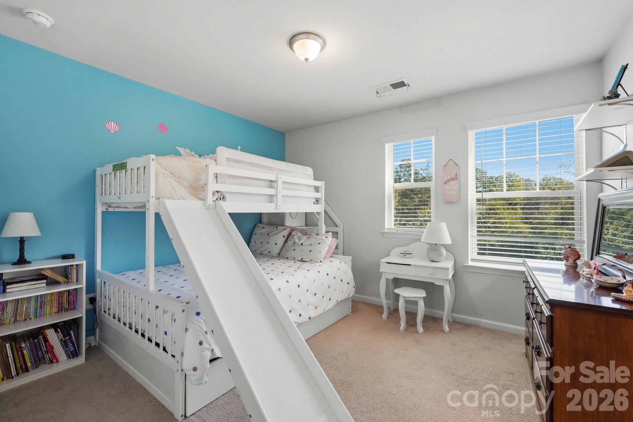 Single Family Residence at 15415 Davidson East Drive, Davidson, photo 25 of 41