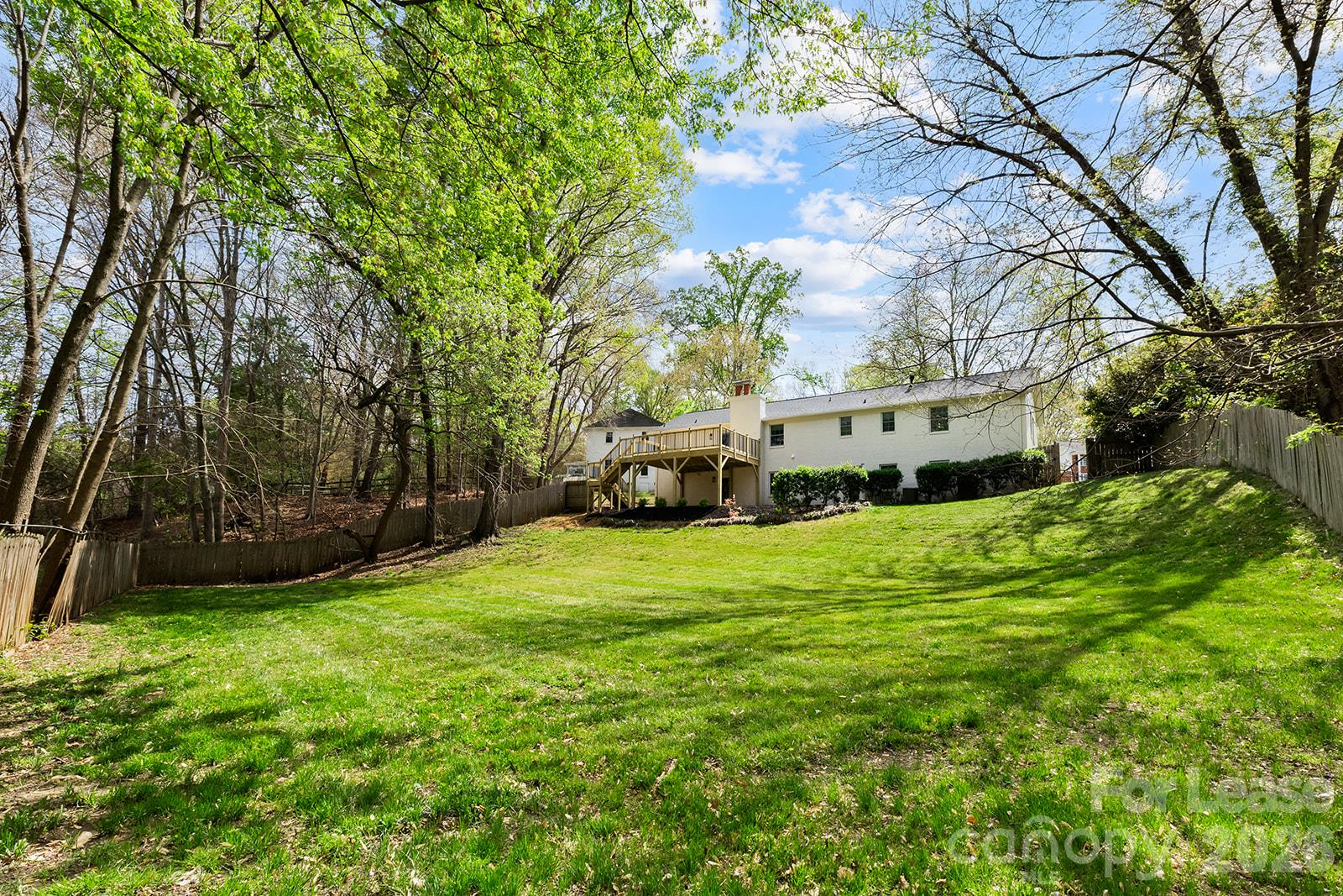 Large backyard - 100 Chadmore Drive, Charlotte