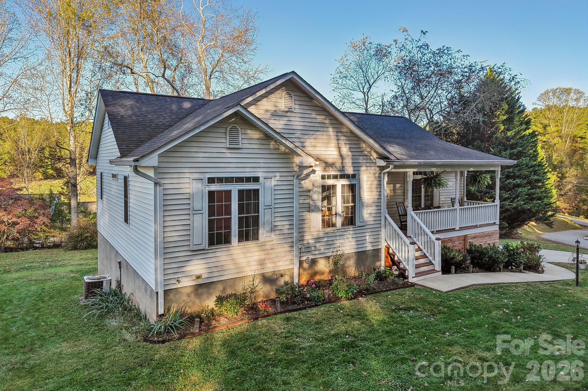 Single Family Residence at 12 Grassy Meadow Drive, Candler, photo 27 of 34